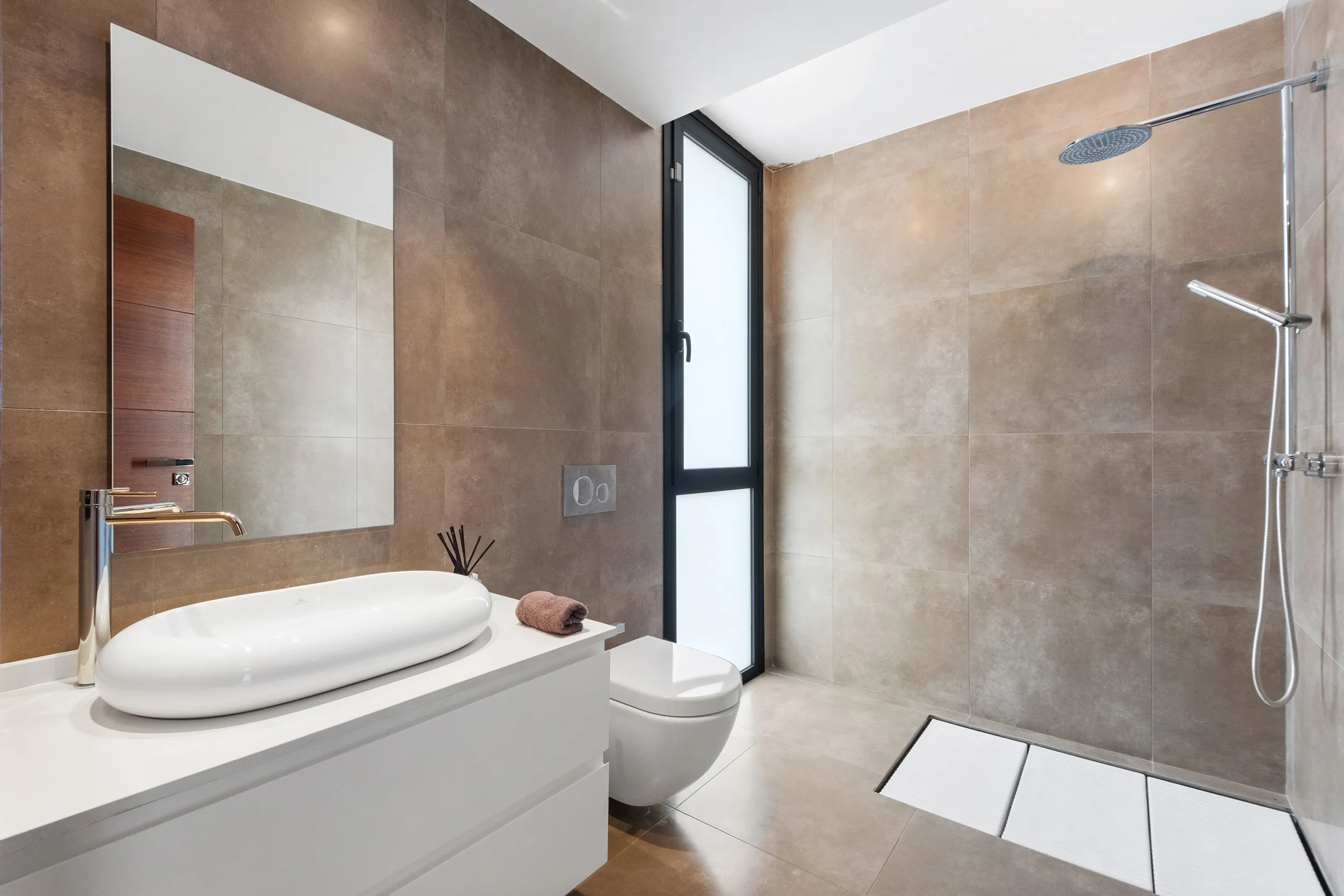 Modern Villa in Son Puig with Panoramic Views-16