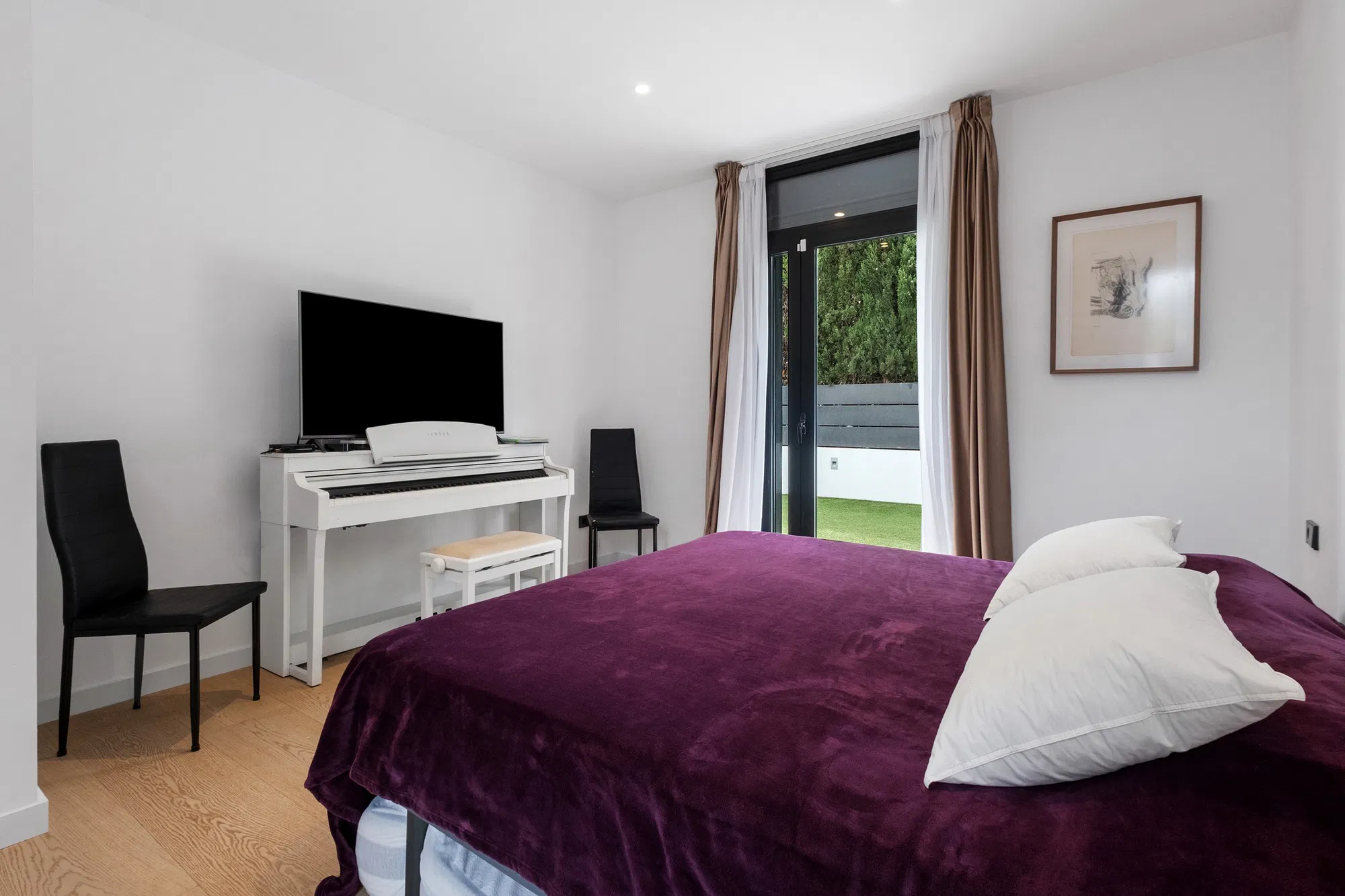 Modern villa i Son Puig med panoramautsikt-15