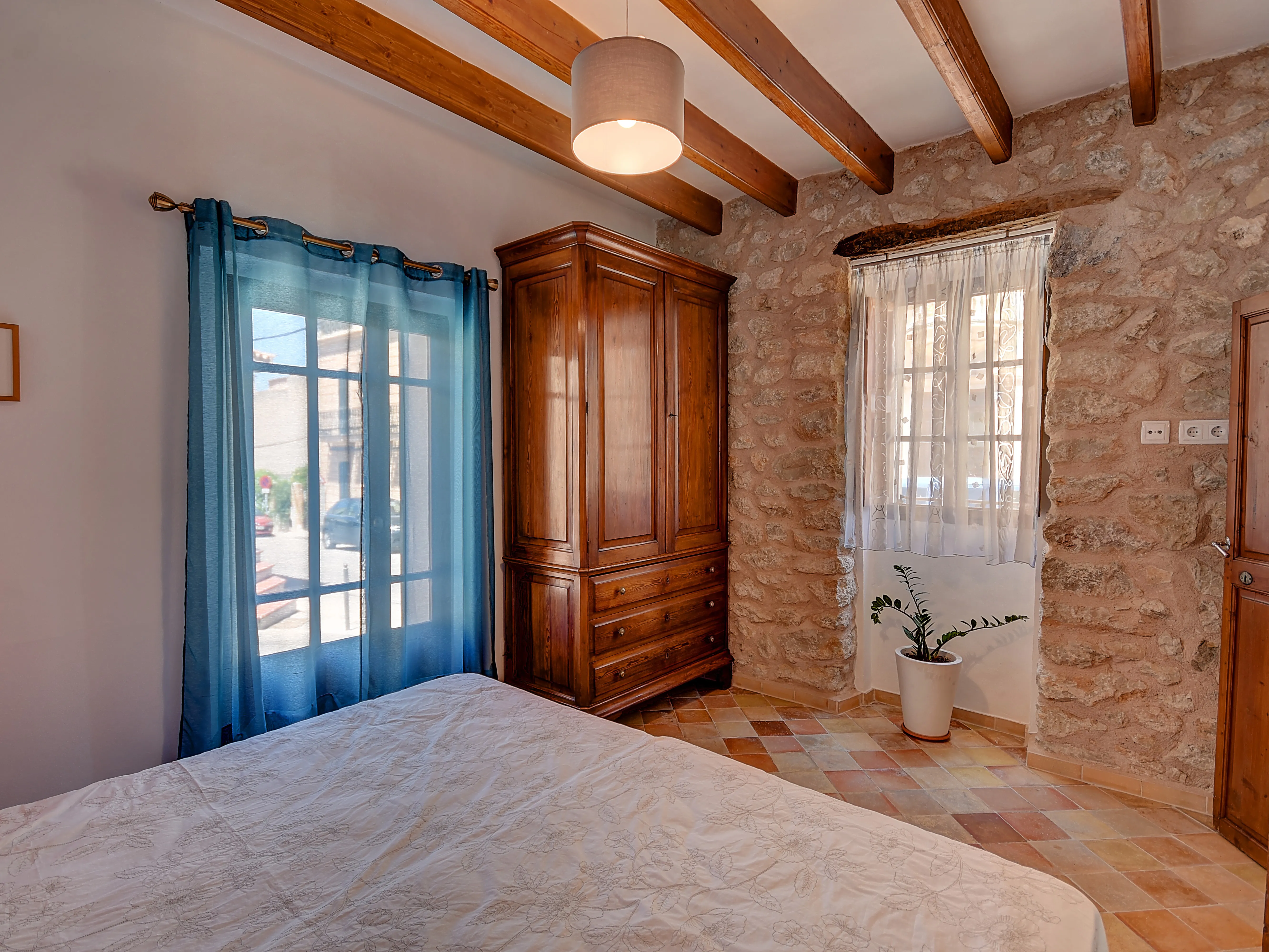 Charmante maison de village au cœur de S'Arraco-6