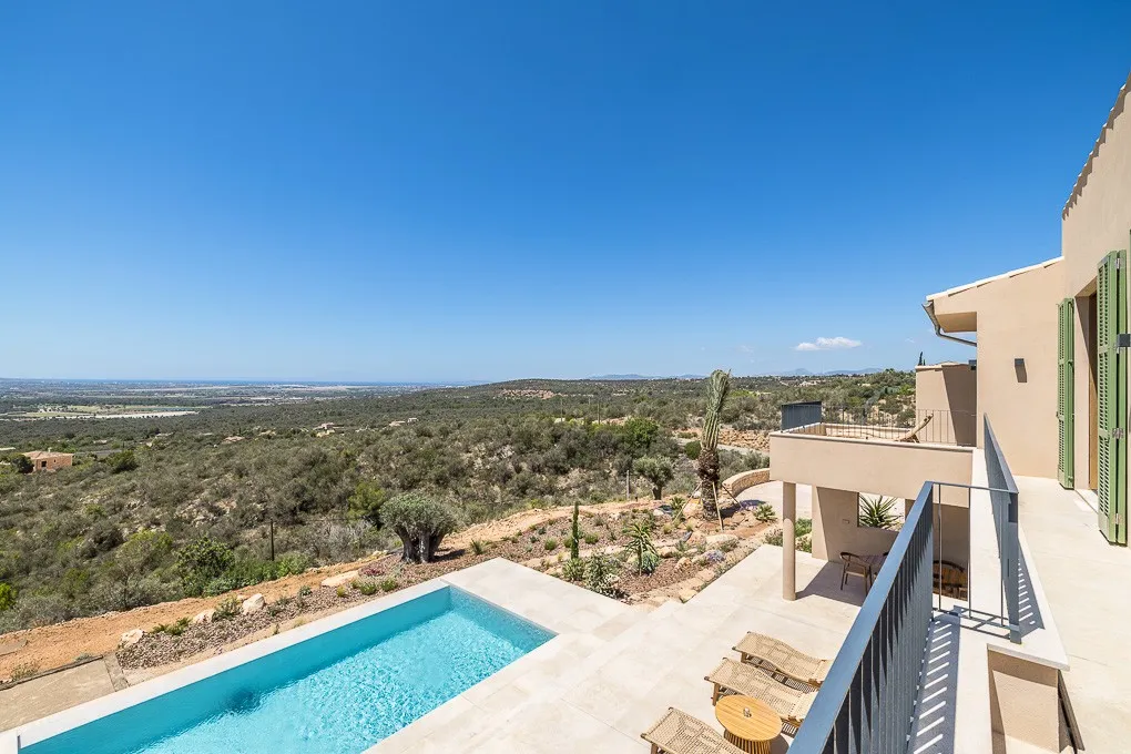 Luxe villa met adembenemend uitzicht op de baai van Palma-16
