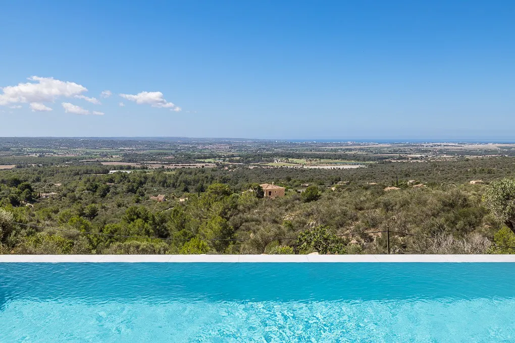 Luxe villa met adembenemend uitzicht op de baai van Palma-17