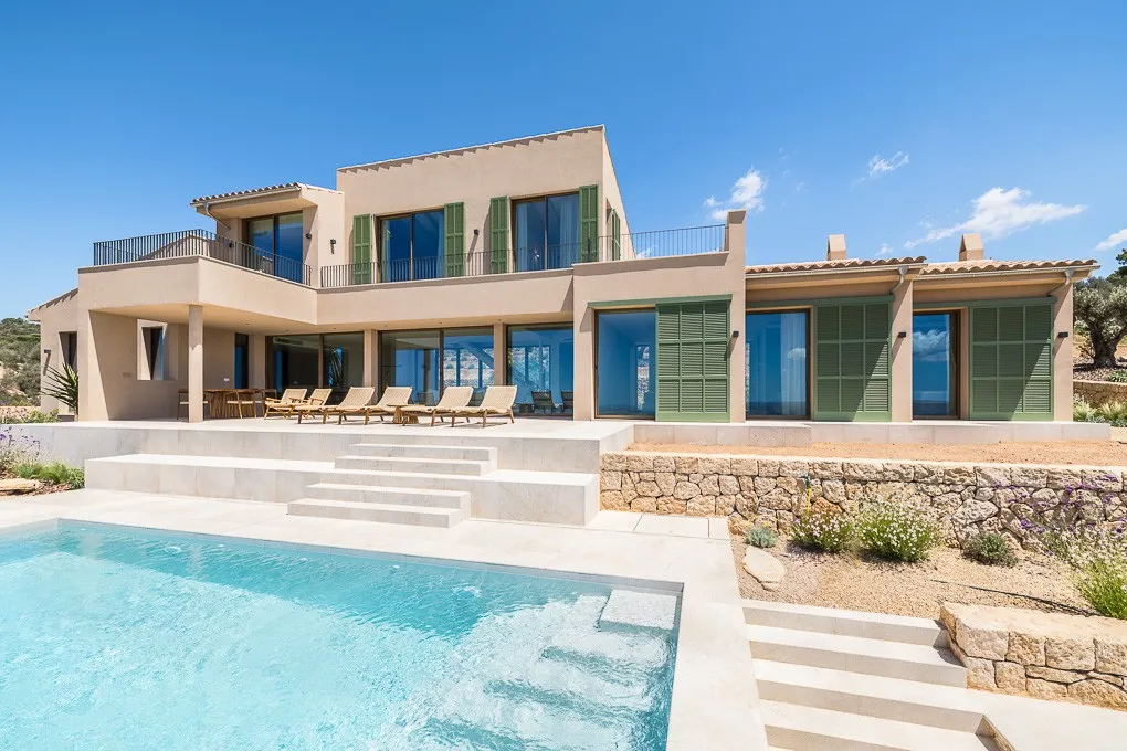 Luxe villa met adembenemend uitzicht op de baai van Palma-2