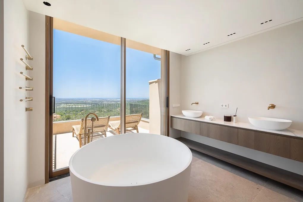 Luxe villa met adembenemend uitzicht op de baai van Palma-10