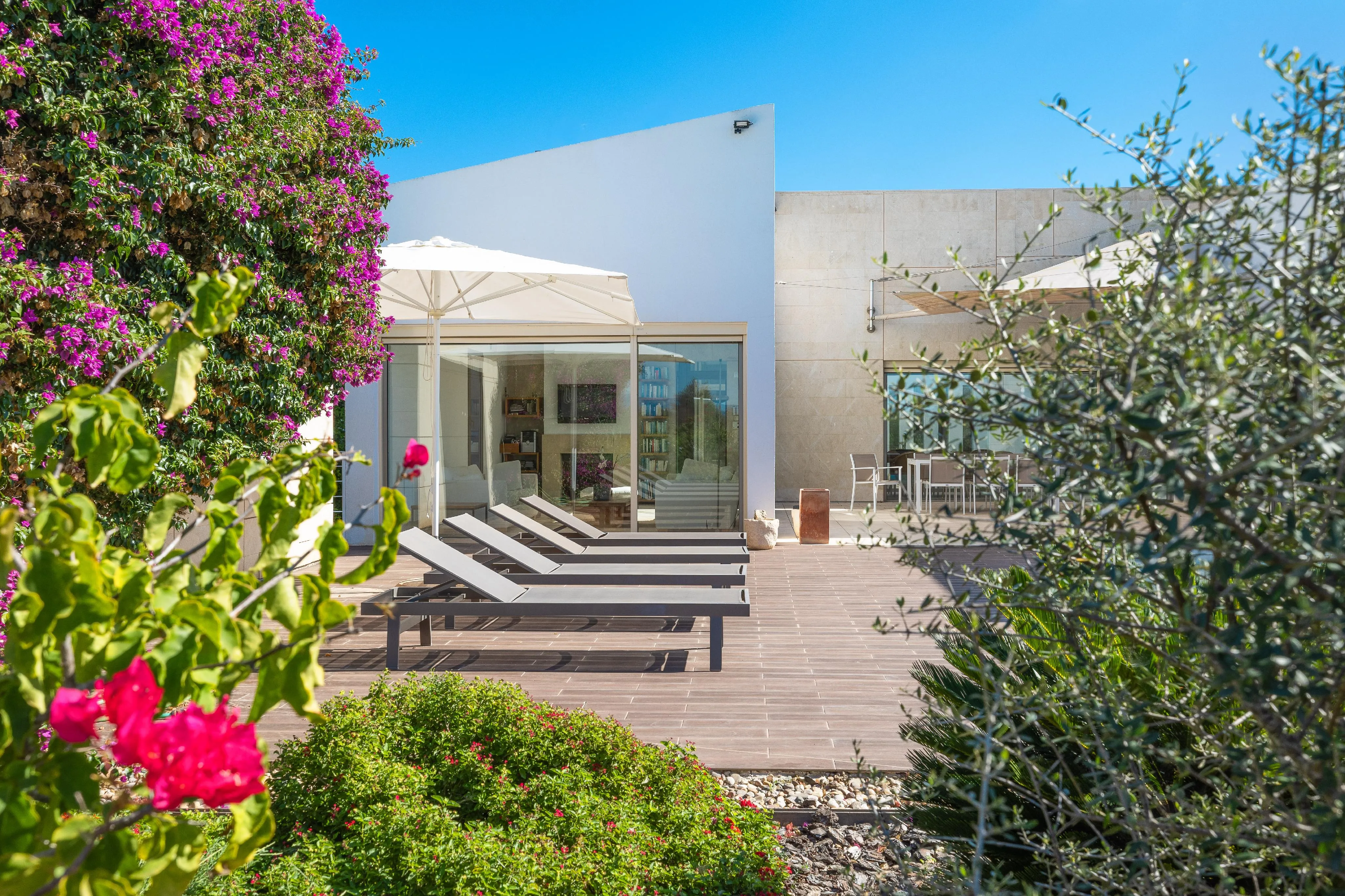 Minimalistisk finca i María de la Salut-9