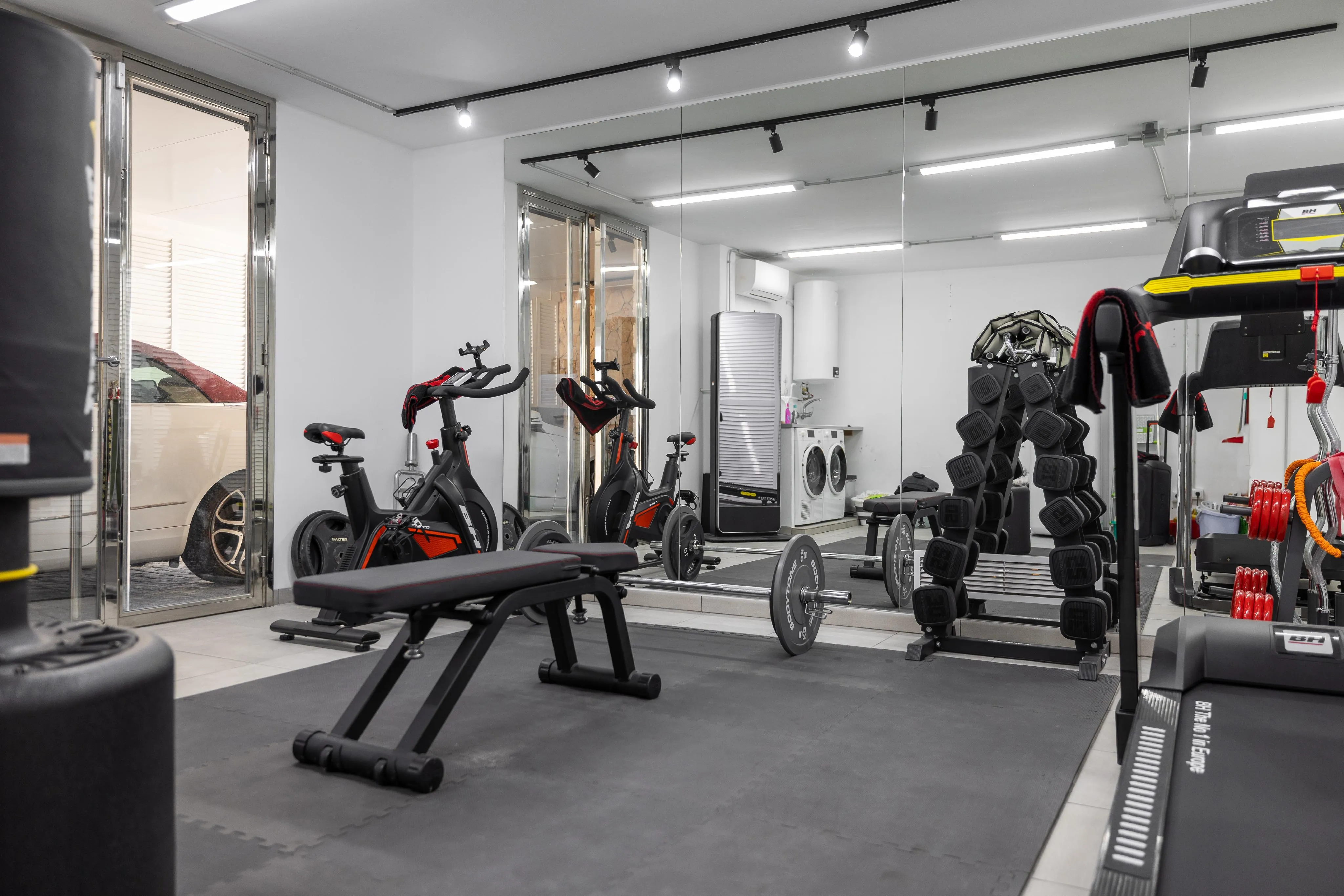 Uniek halfvrijstaand huis met uitzicht op zee-15