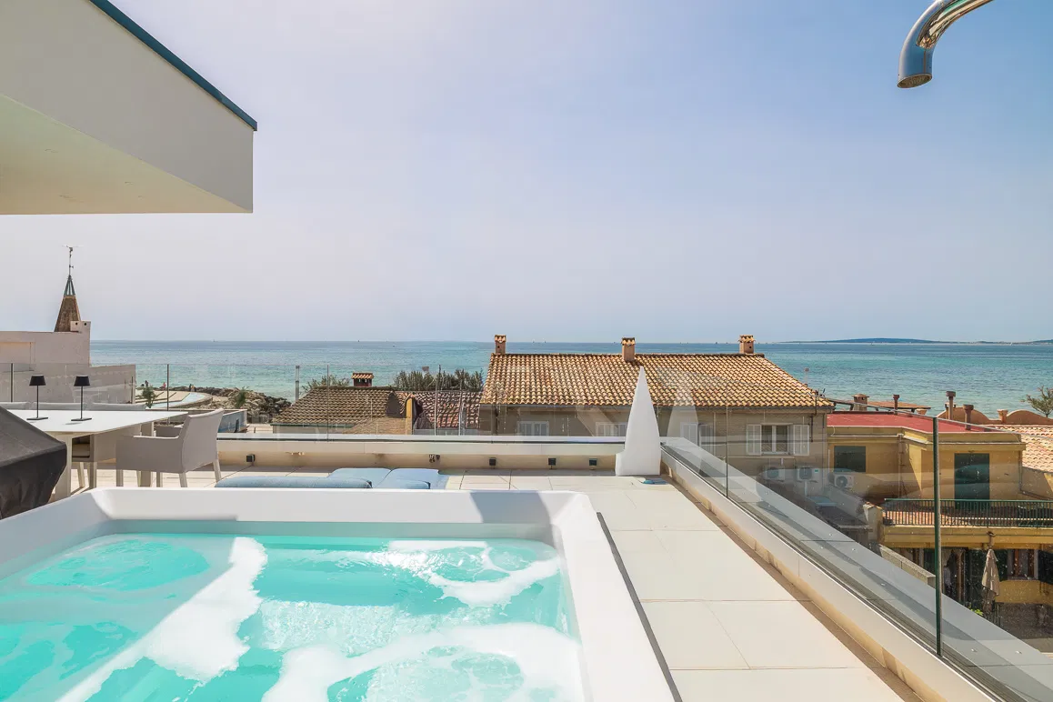 Maison de ville près de la plage avec jacuzzi et garage-14