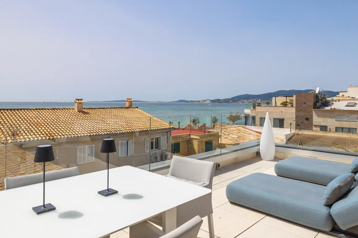 Maison de ville près de la plage avec jacuzzi et garage-12