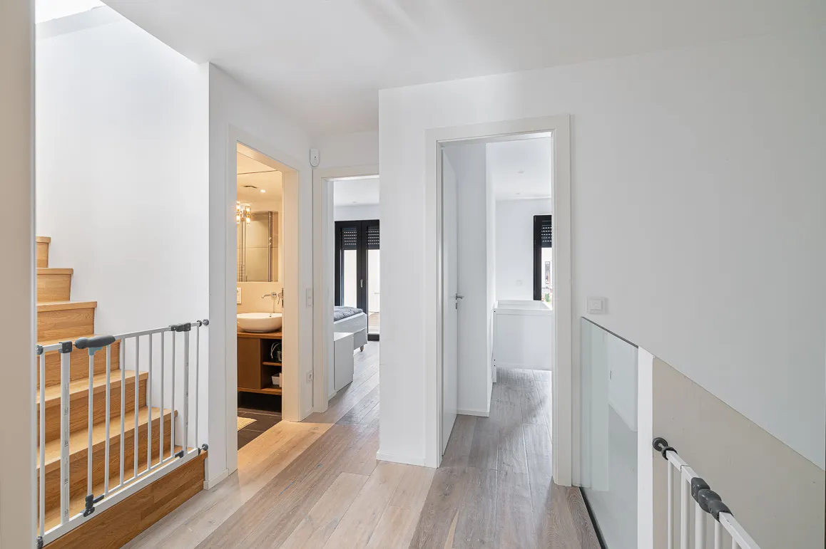 Radhus nära stranden med jacuzzi och garage-7