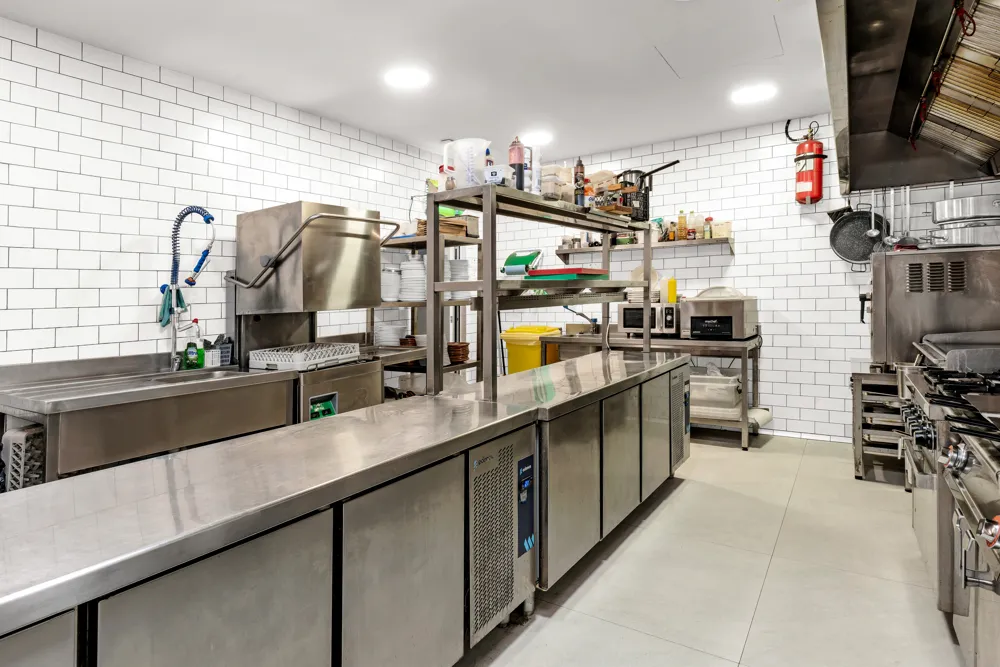 Fremragende mulighed for at overtage en restaurant-13