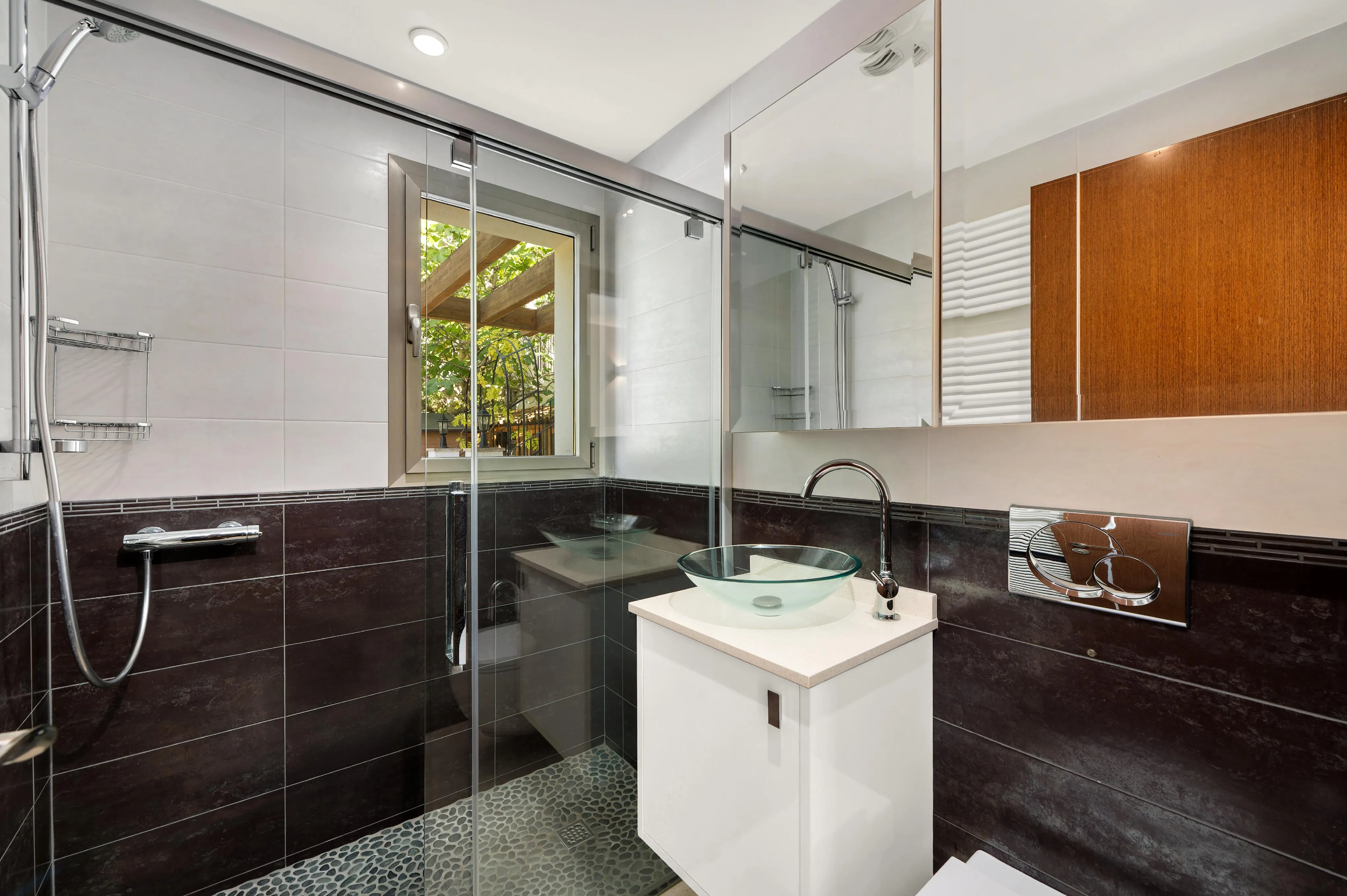 Villa mit viel Potenzial und Meerblick-20