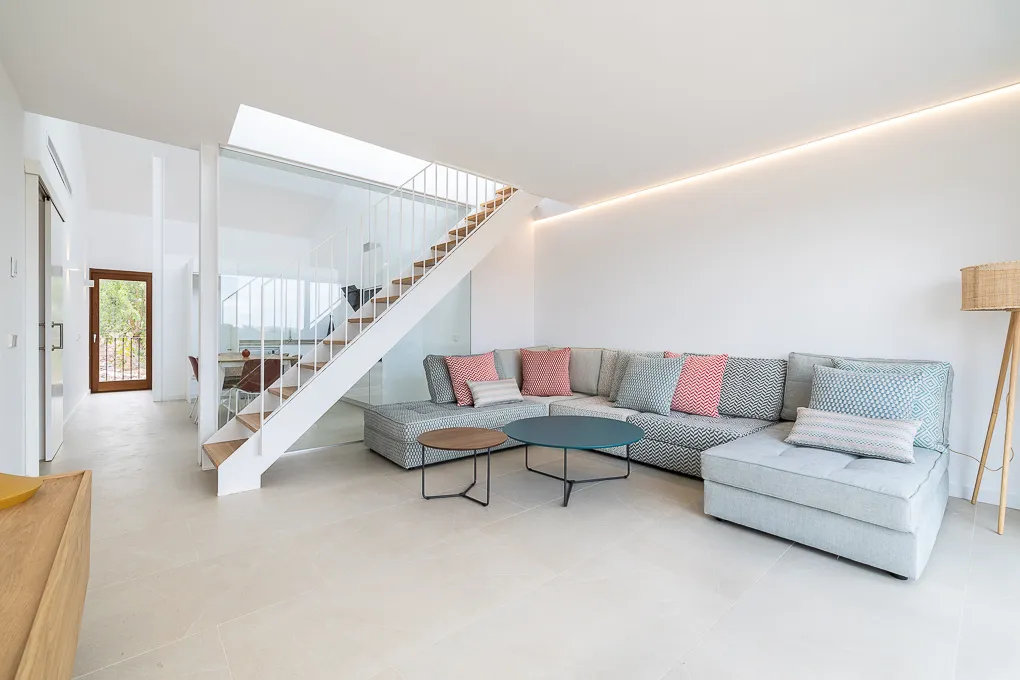 Moderne duplex med privat pool og fantastisk udsigt i Biniamar-2