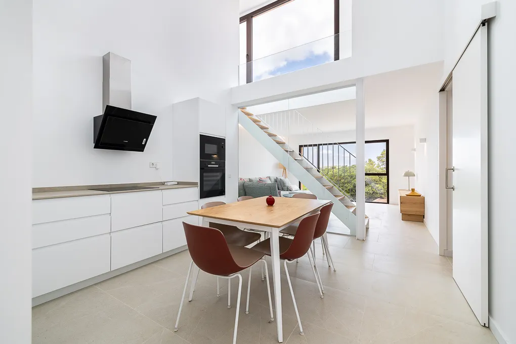 Moderne duplex med privat pool og fantastisk udsigt i Biniamar-3