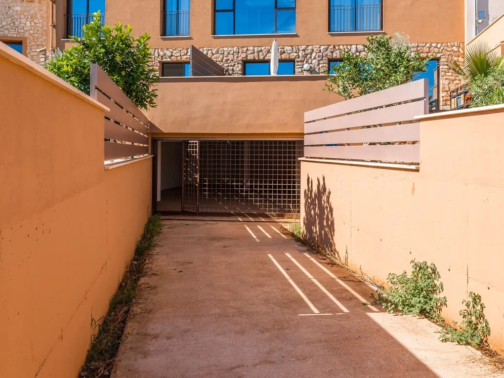 Moderne duplex med privat pool og fantastisk udsigt i Biniamar-7