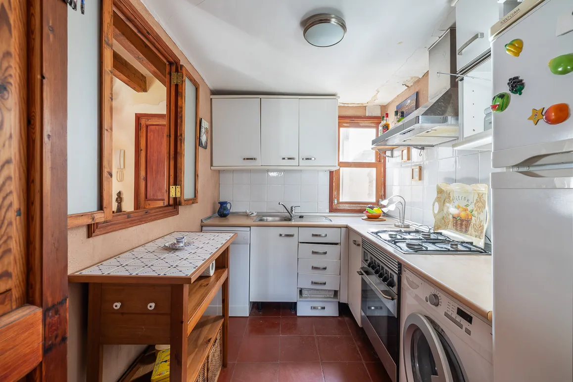 Charmerende penthouse med terrasse og stort potentiale på en førsteklasses beliggenhed-5