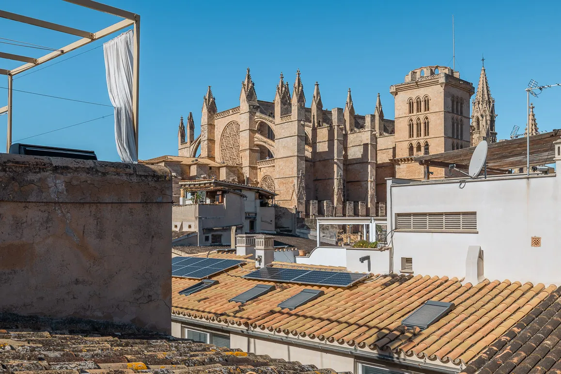 Charmerende penthouse med terrasse og stort potentiale på en førsteklasses beliggenhed-2