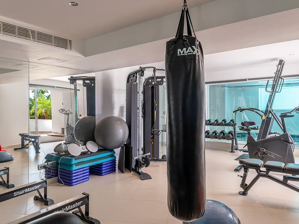 Spektakulær villa med fantastisk panoramaudsigt-23