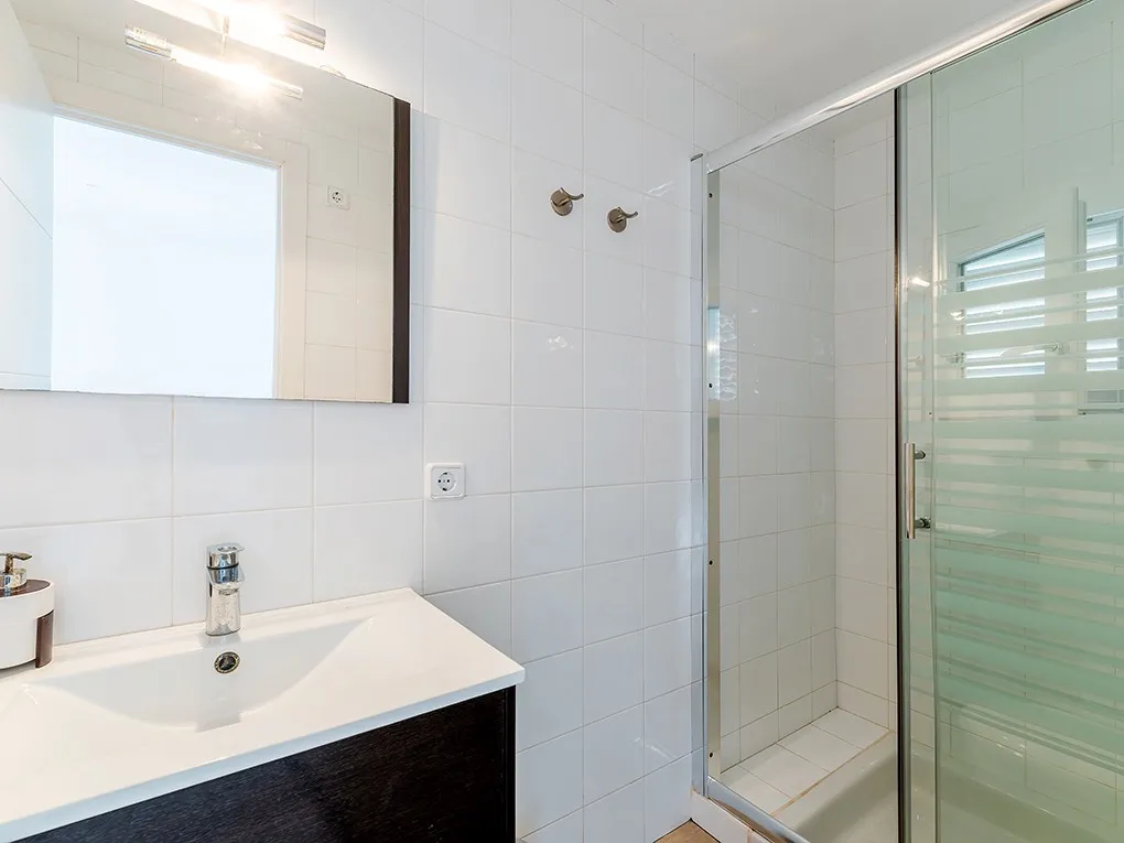 Casa cèntrica amb impressionants vistes al mar-16