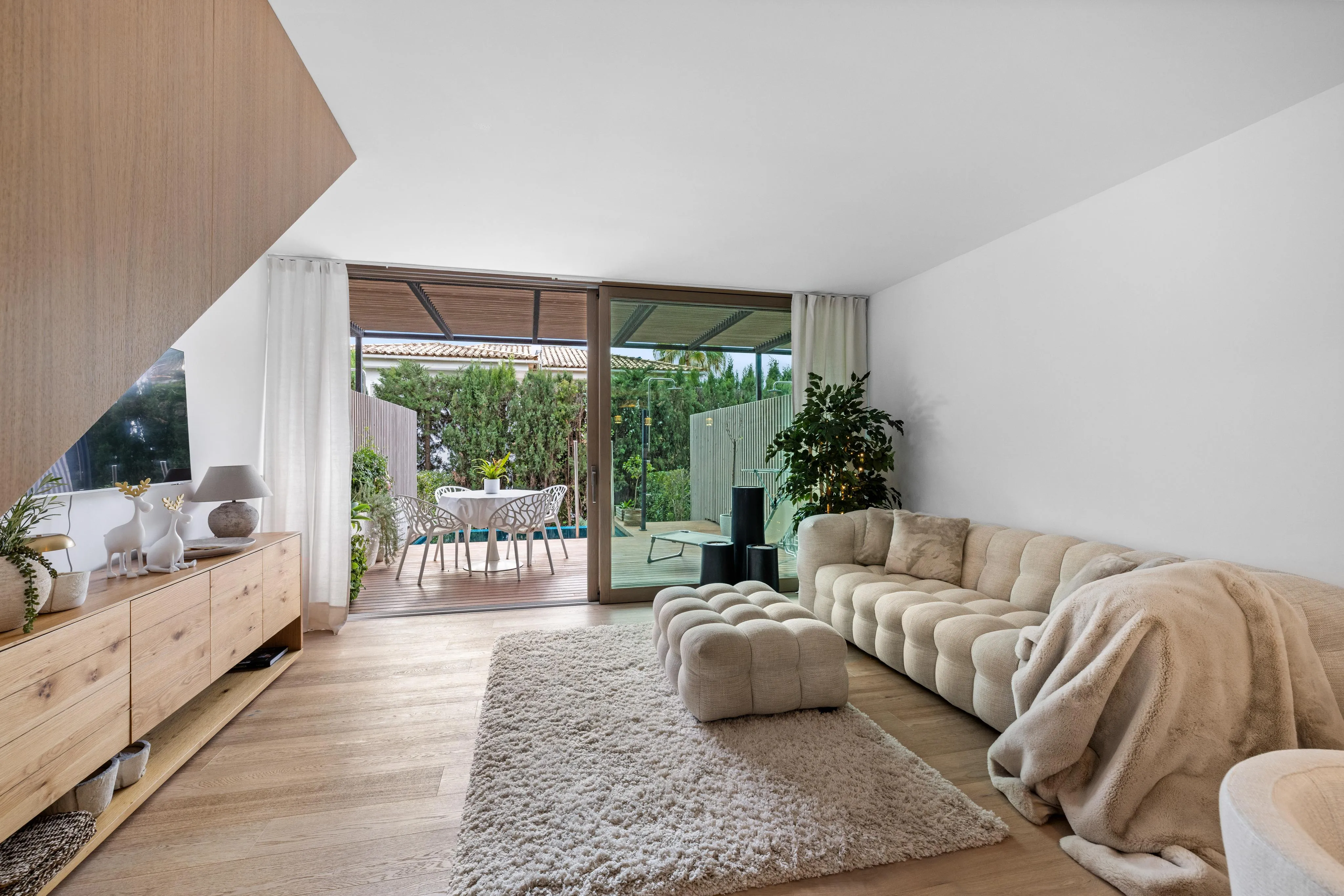 Exclusivo dúplex con jardín y piscina privada en La Bonanova-4