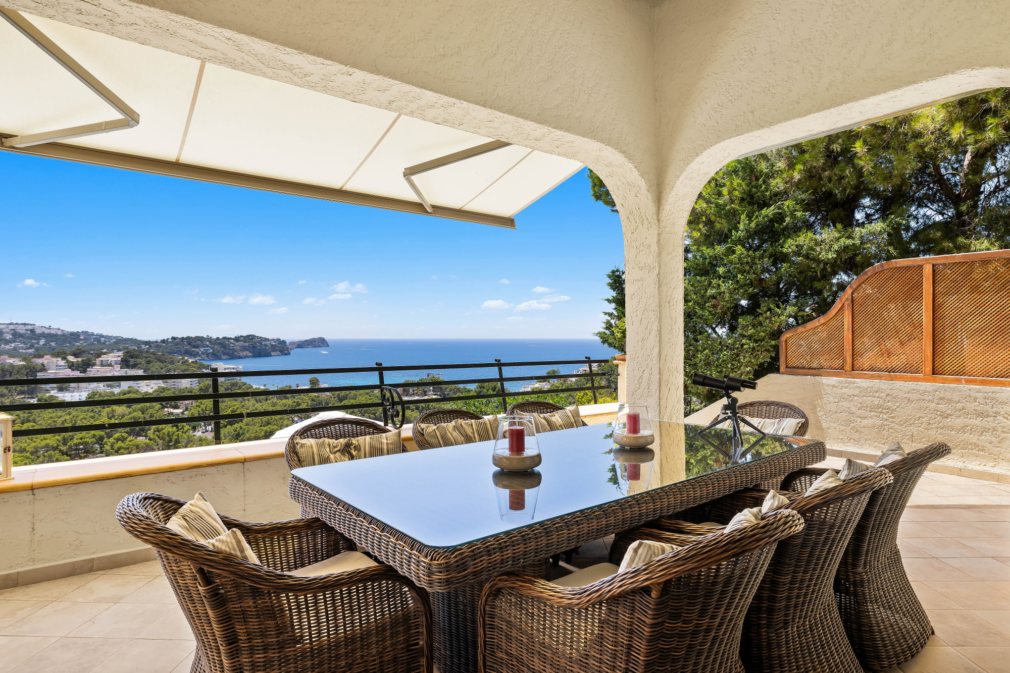 Exclusive villa with unobstructed panoramic sea views in Costa de la Calma-7