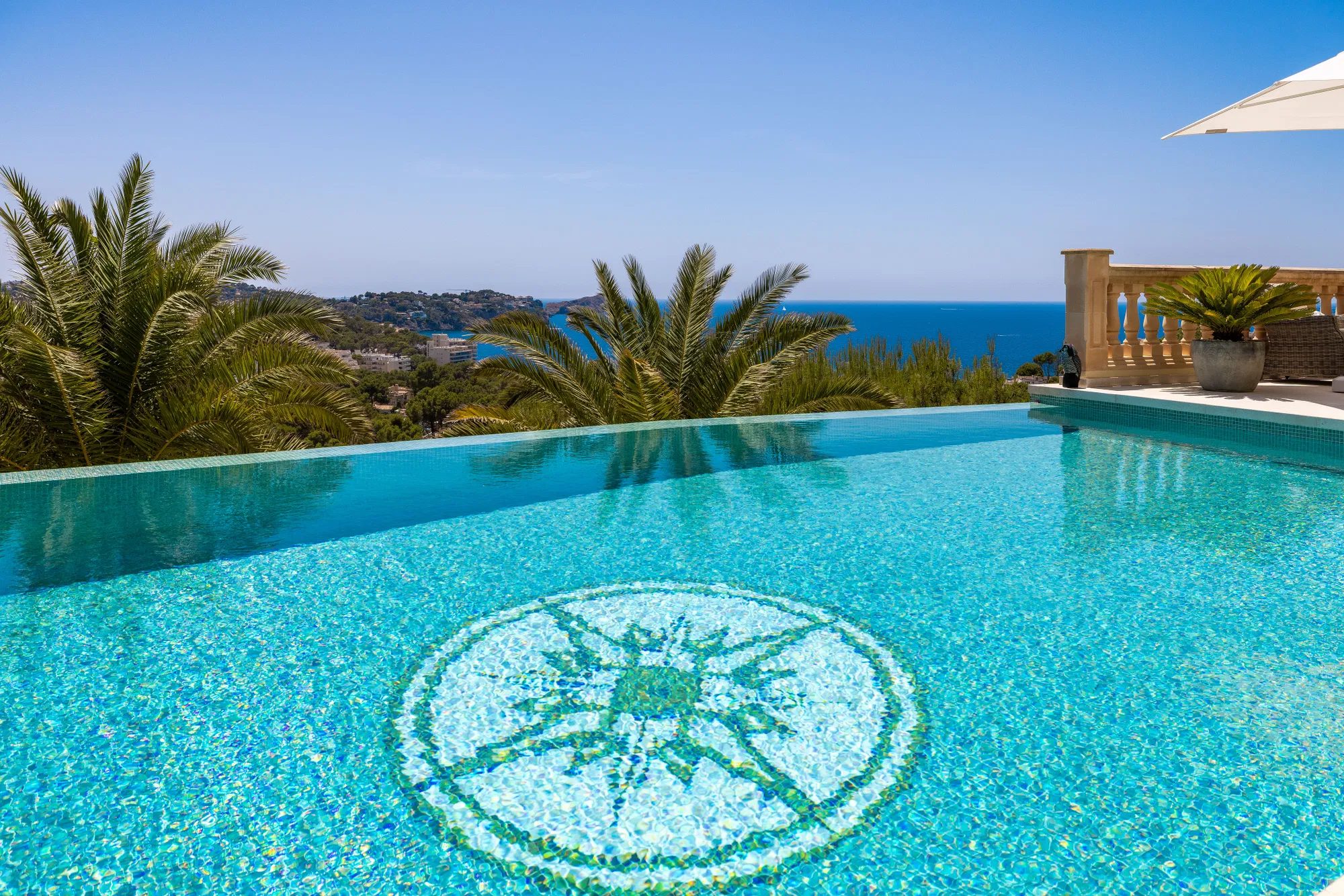 Exclusive villa with unobstructed panoramic sea views in Costa de la Calma-18