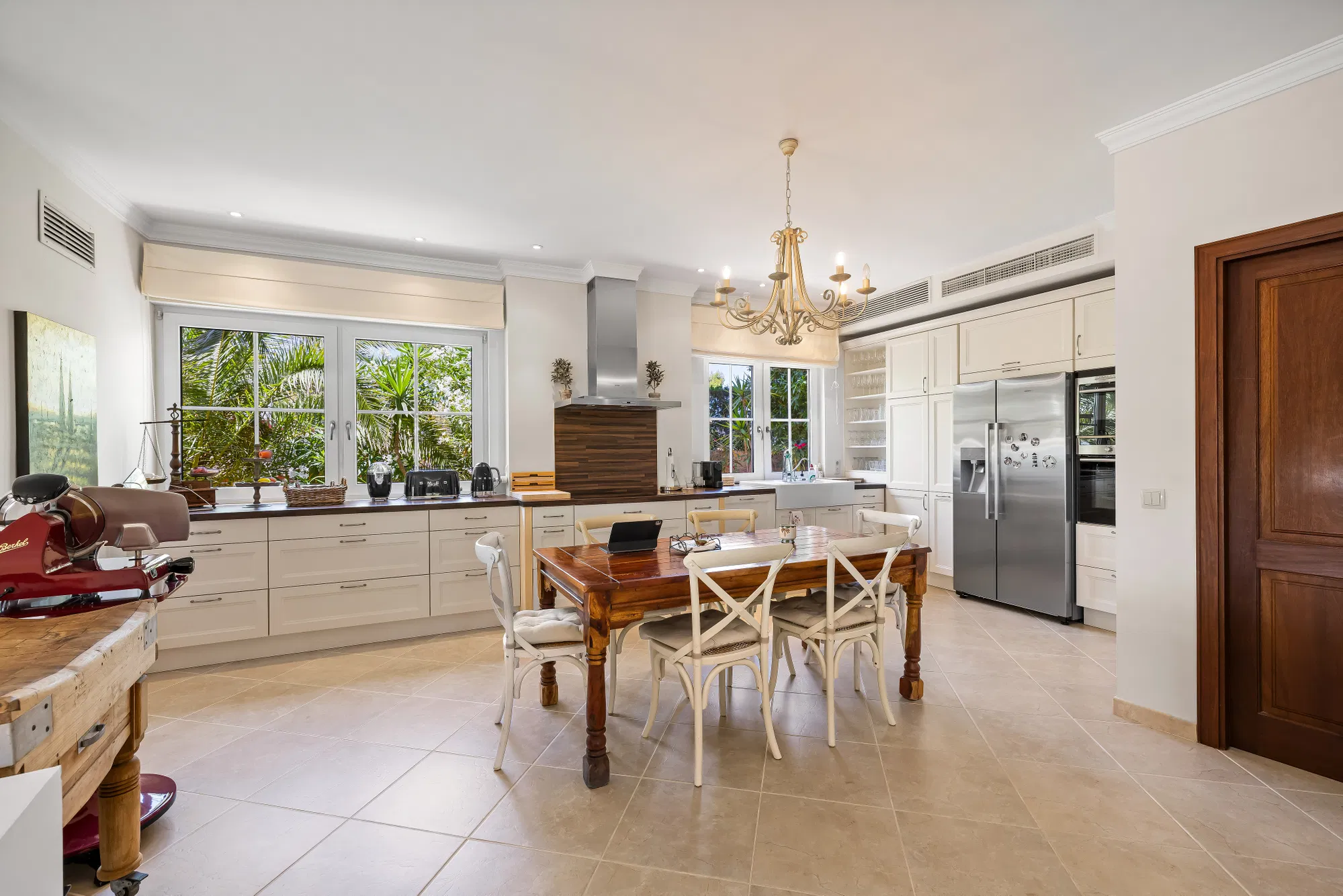 Exclusive villa with unobstructed panoramic sea views in Costa de la Calma-6