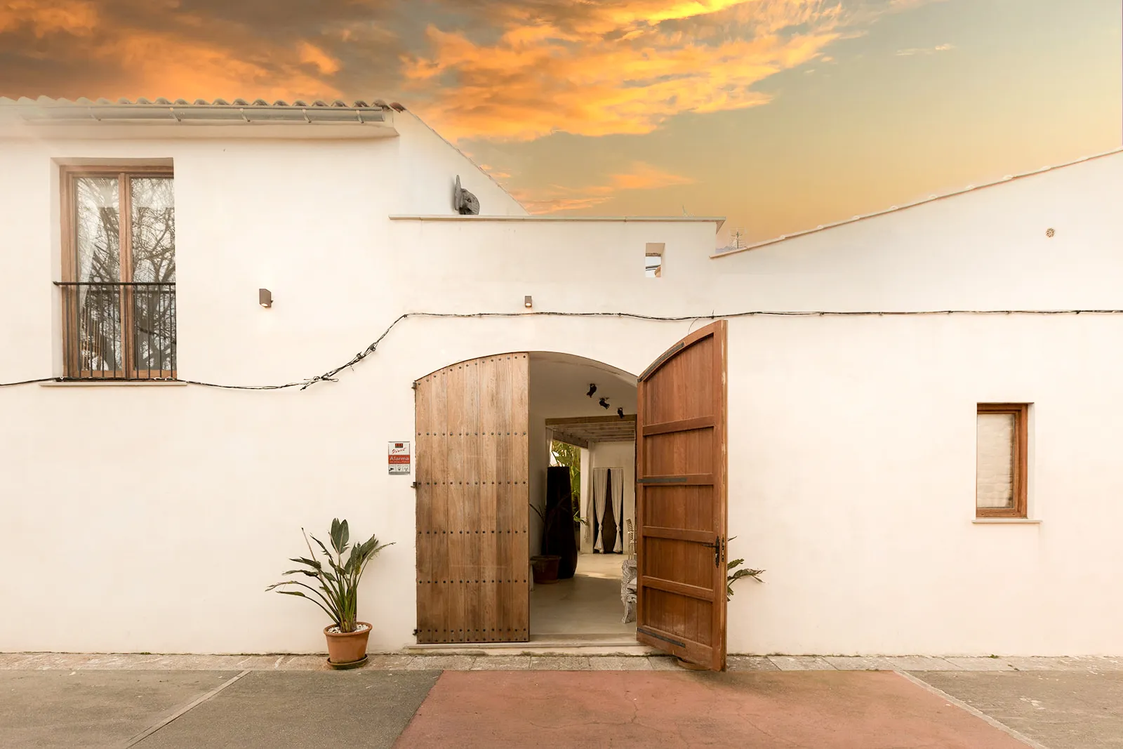 Newly renovated oasis in the old town, Alcudia-29