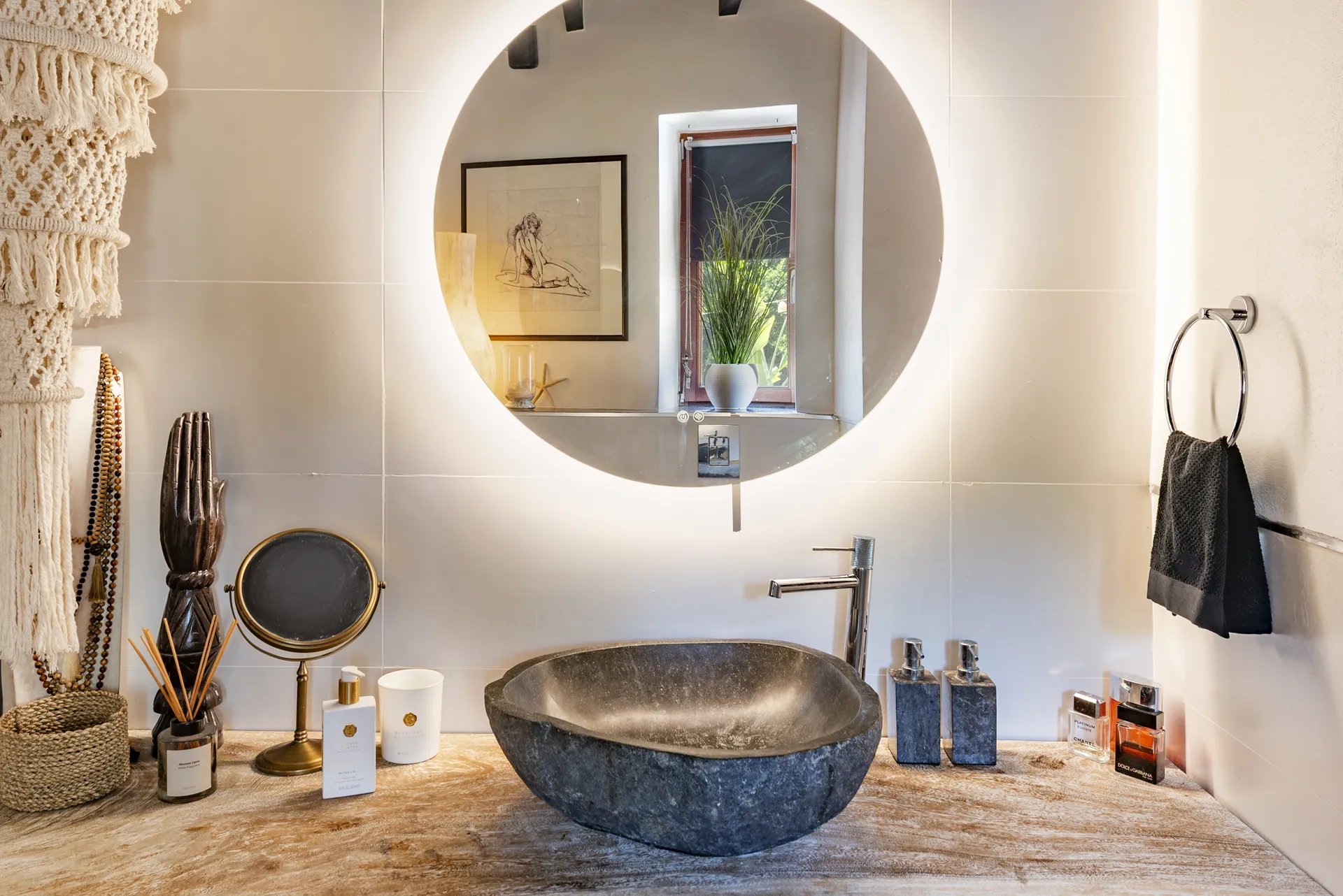 Newly renovated oasis in the old town, Alcudia-17