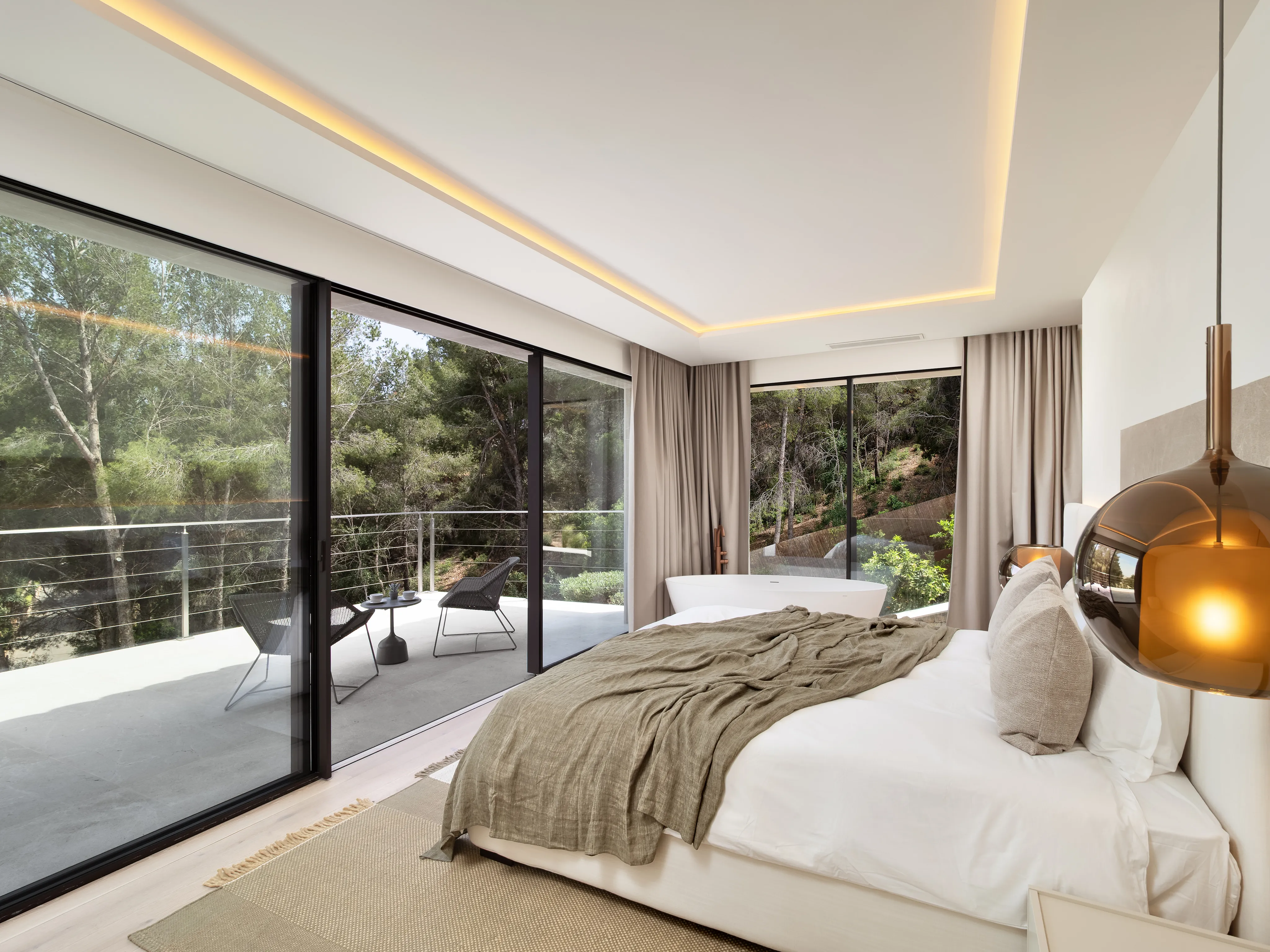 Spacious villa in tranquil location-12
