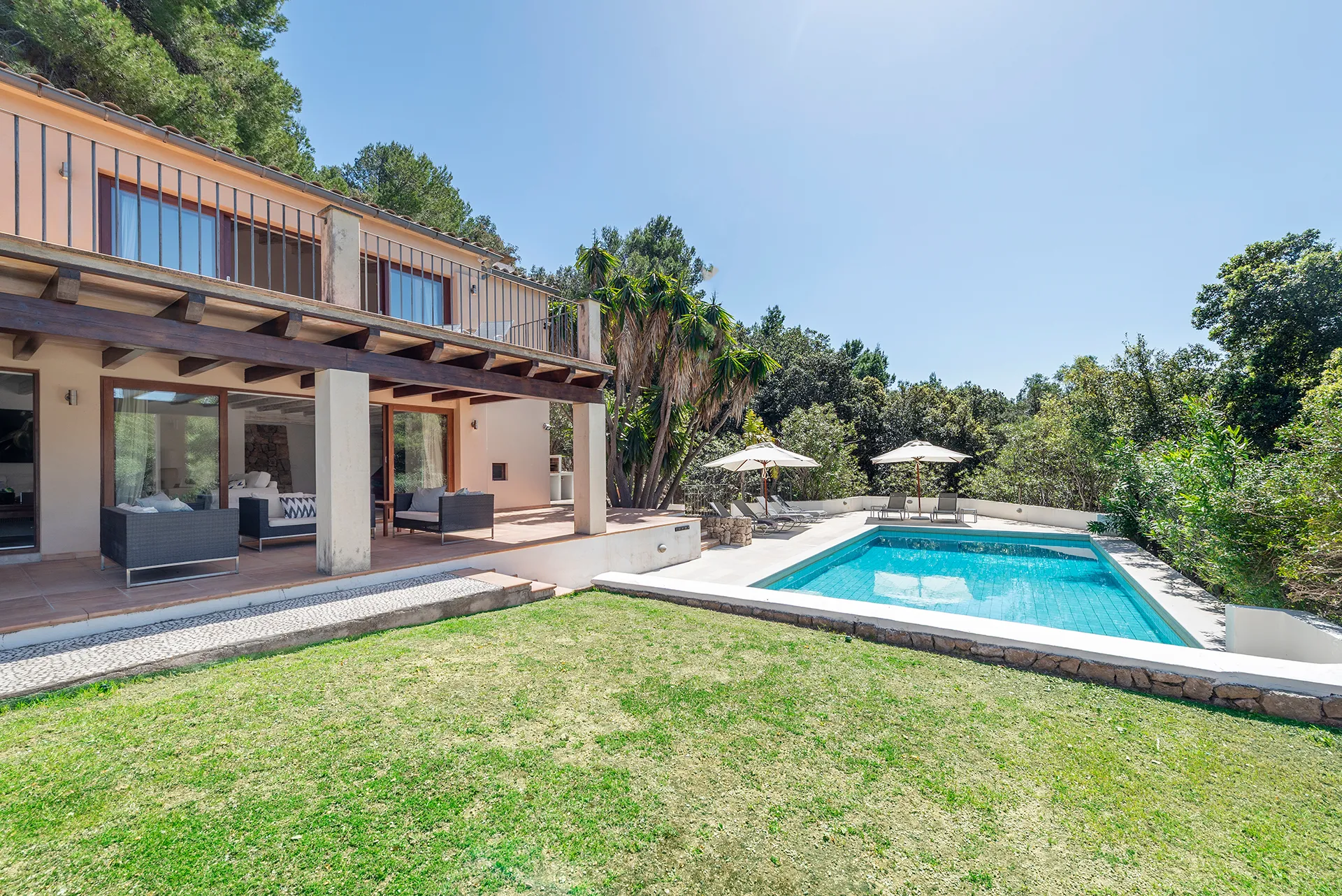 Eksklusiv bjergvilla med panoramaudsigt over Pollença og Colonya-dalen-27