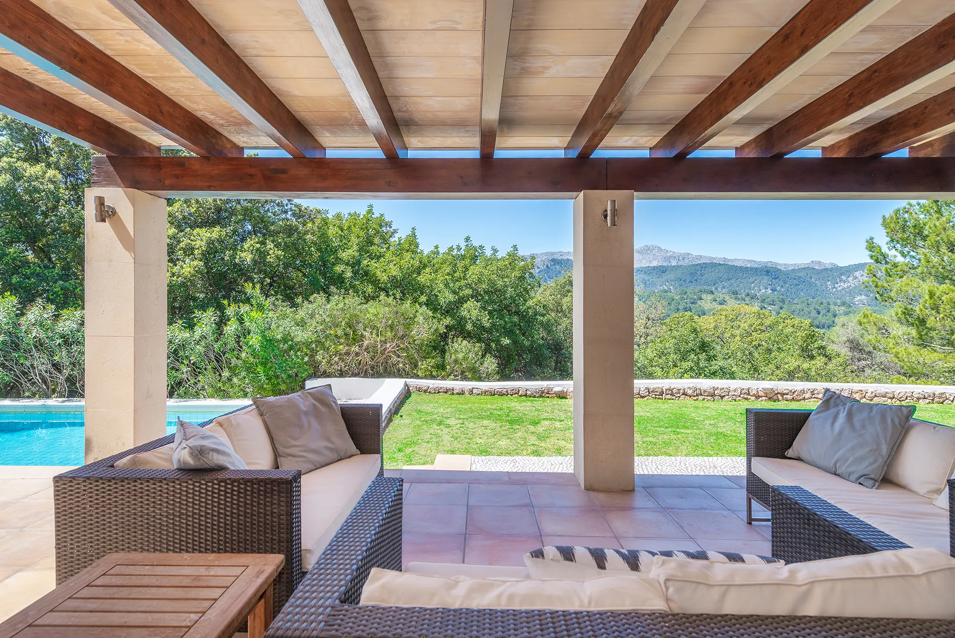 Eksklusiv bjergvilla med panoramaudsigt over Pollença og Colonya-dalen-18