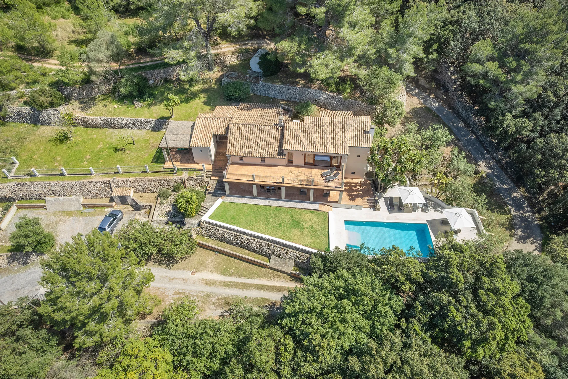 Eksklusiv bjergvilla med panoramaudsigt over Pollença og Colonya-dalen-23