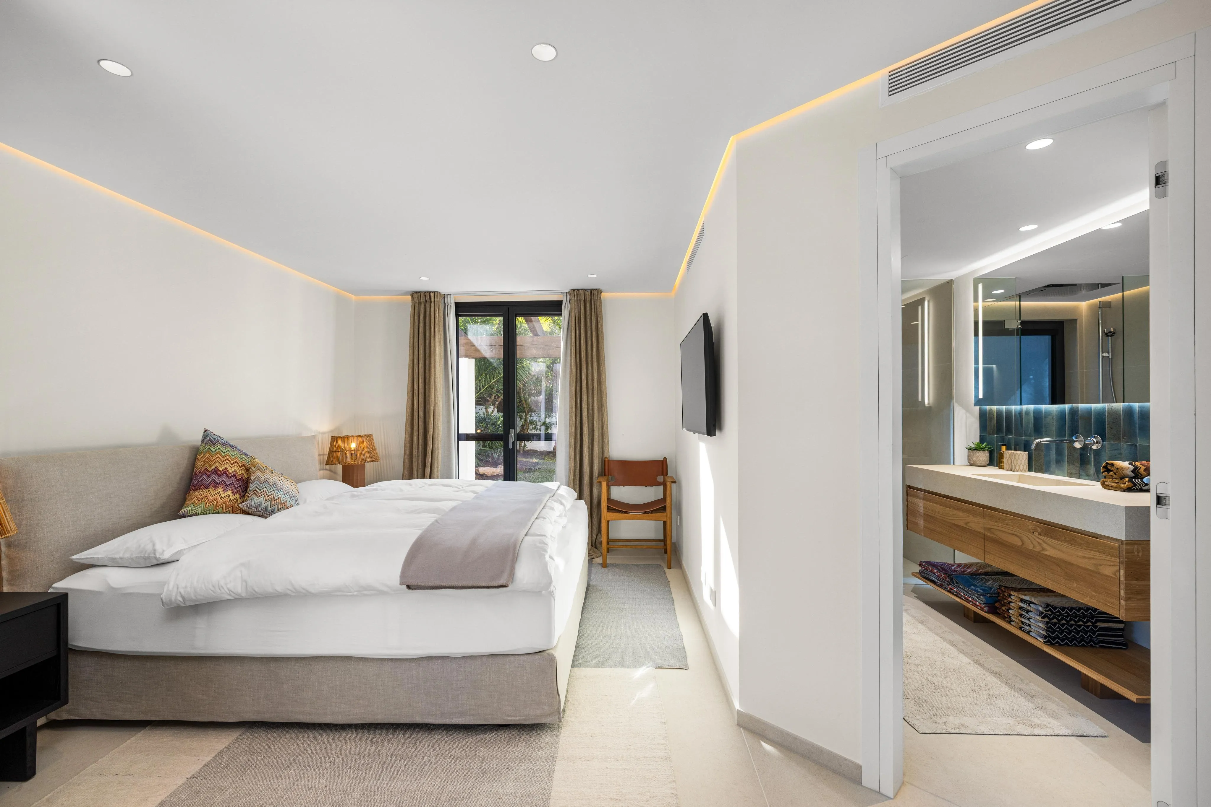 Luxusvilla im Bungalowstil mit Meerblick in Santa Ponsa-15