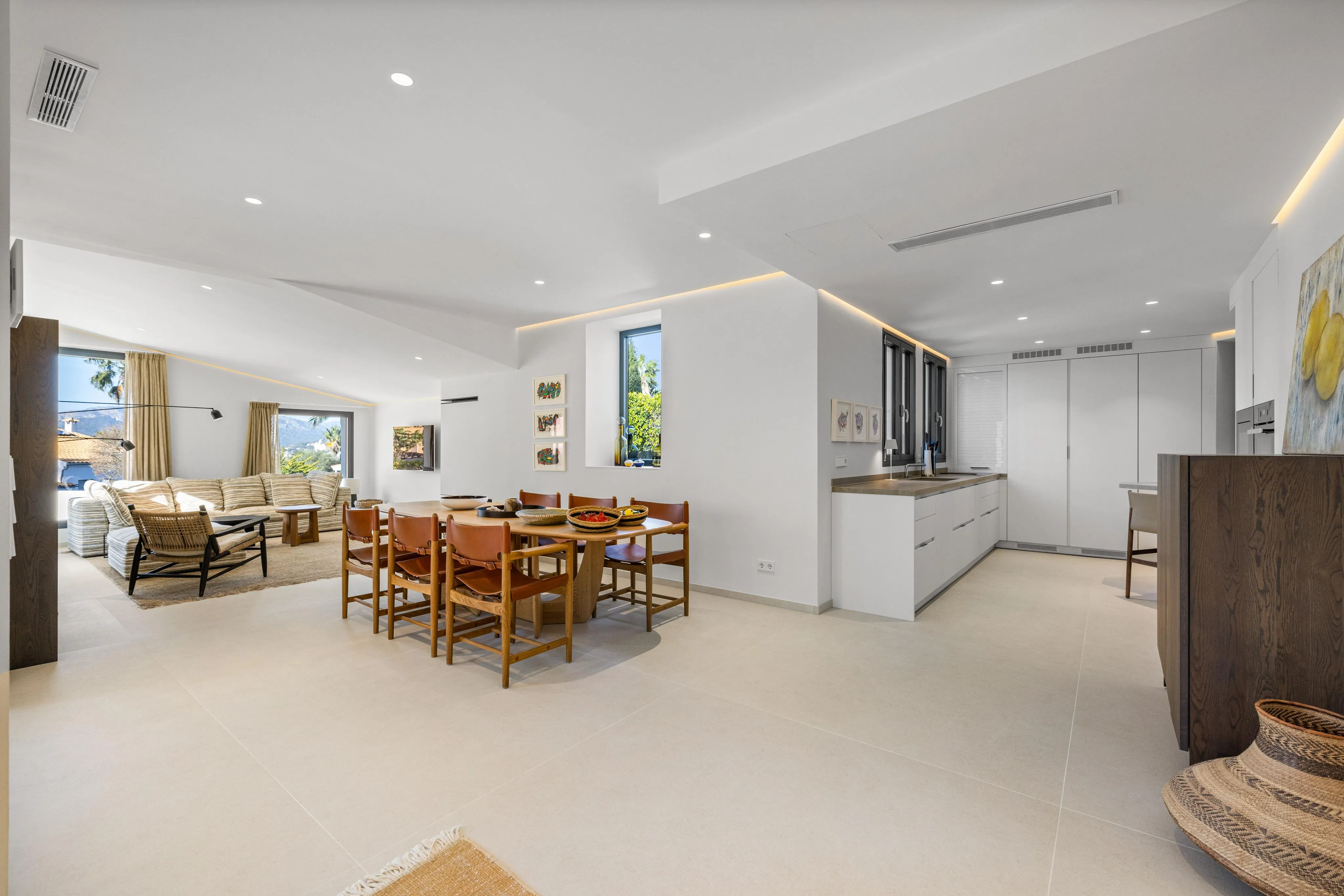 Lyxig villa i bungalowstil med havsutsikt i Santa Ponsa-5