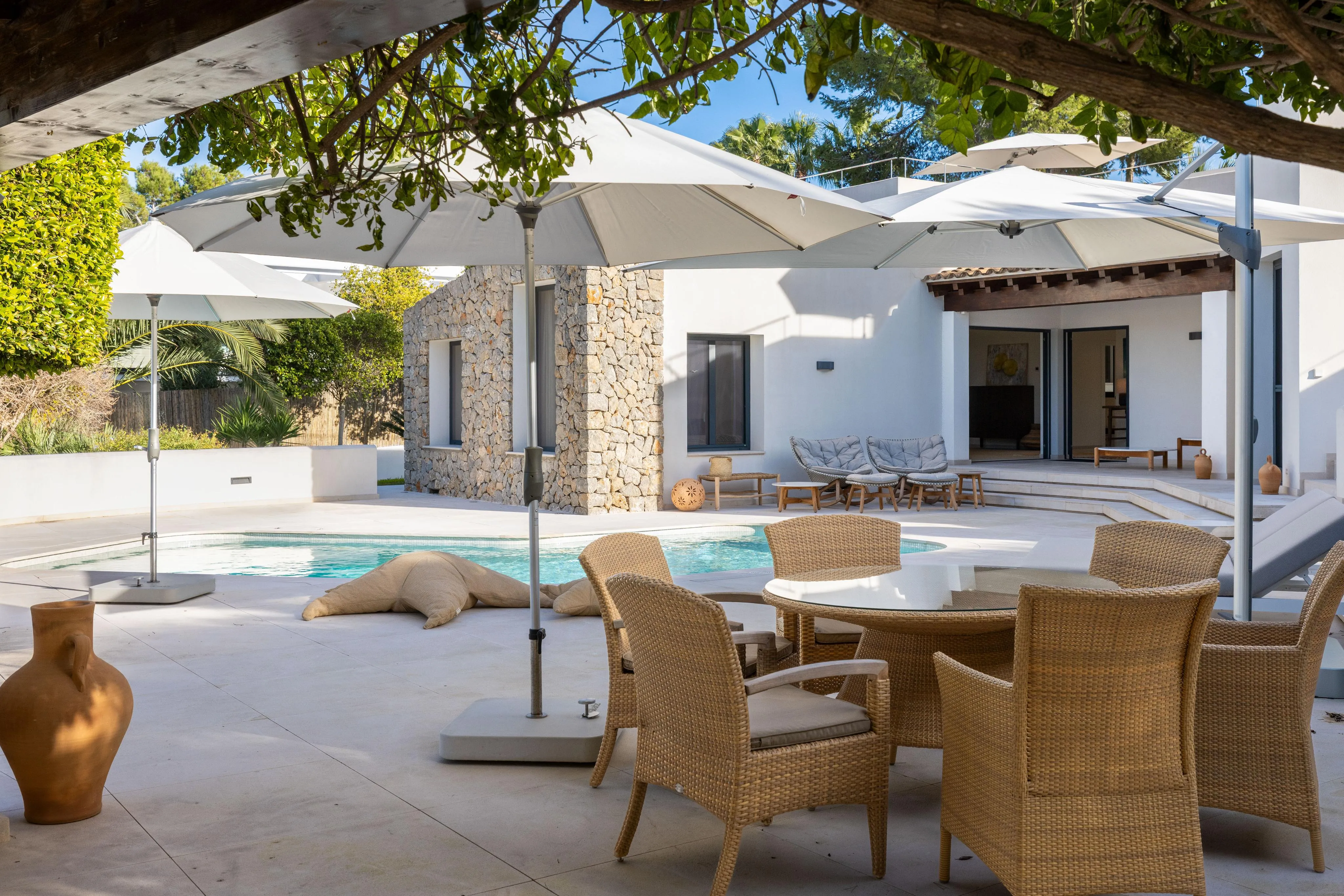 Villa di lusso in stile bungalow con vista sul mare a Santa Ponsa-3