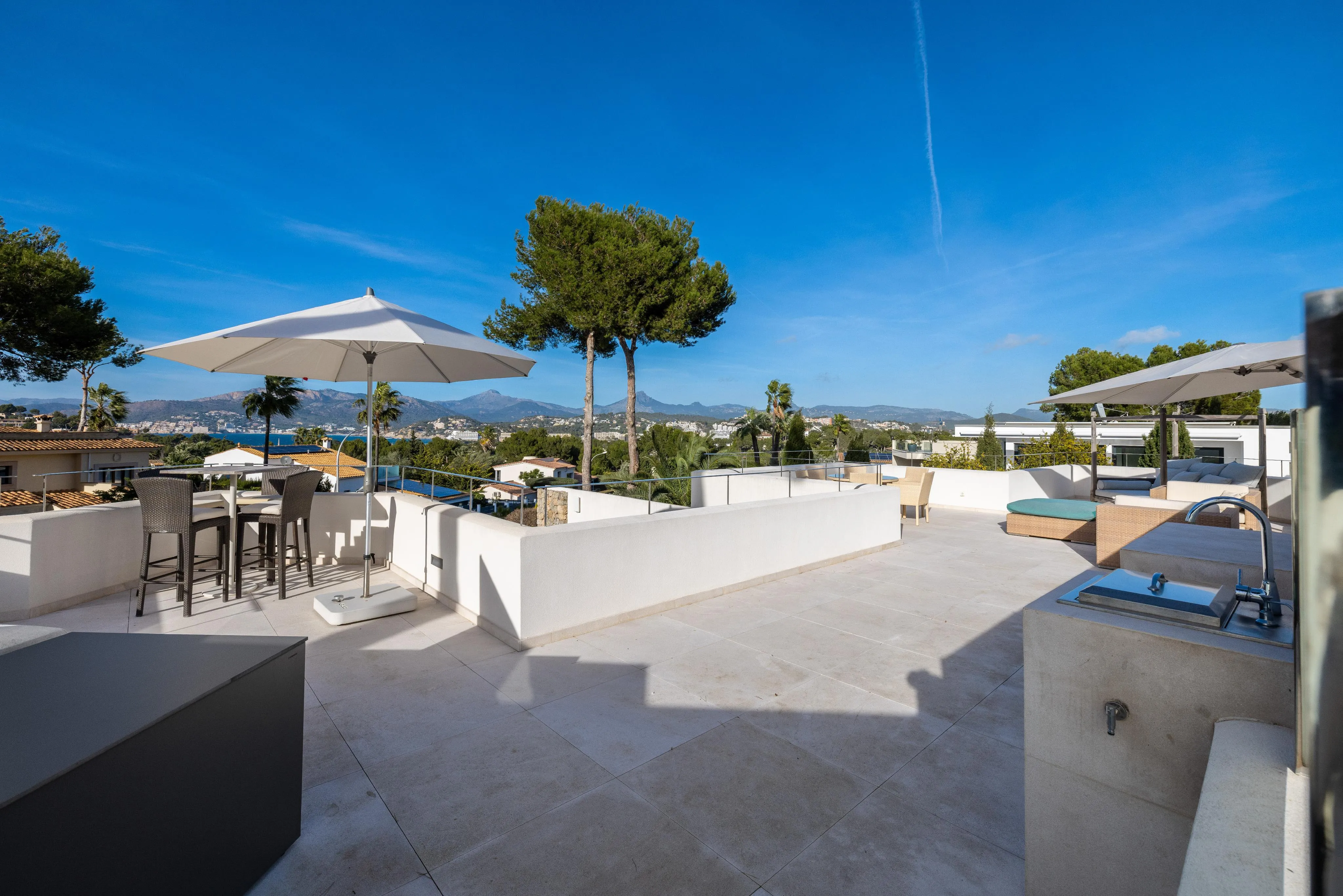 Villa di lusso in stile bungalow con vista sul mare a Santa Ponsa-9