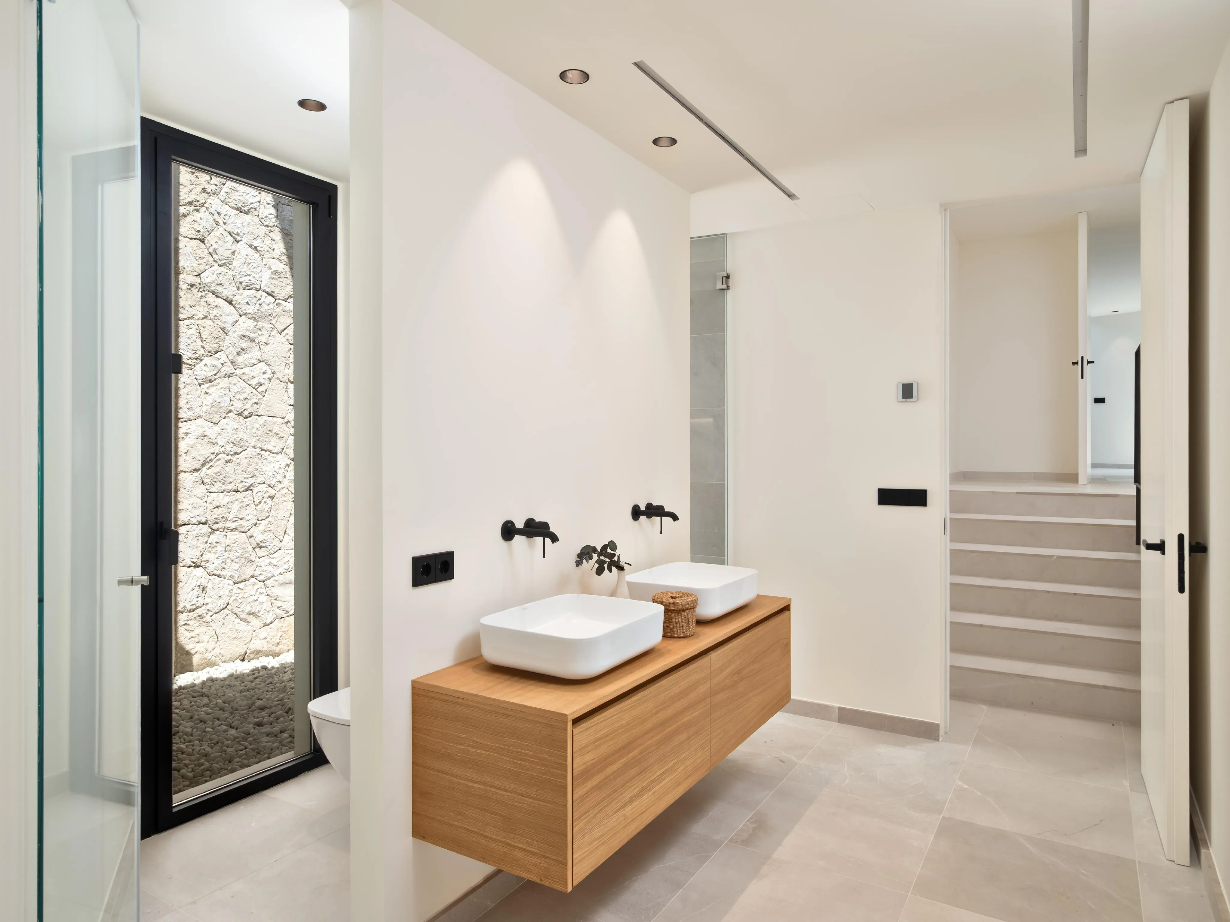 Luxuriöse neue Villa in Strandnähe-9