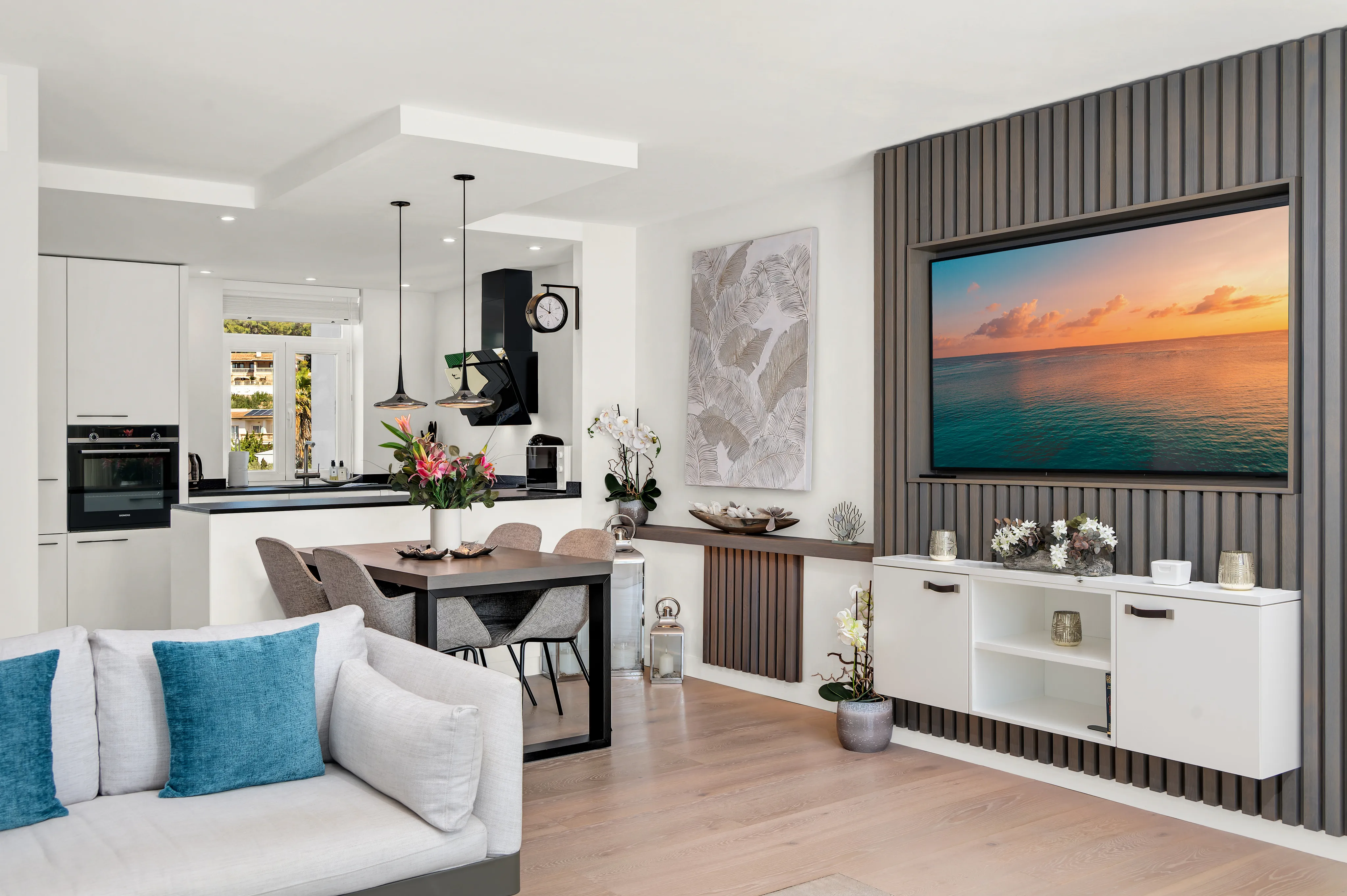 Ático de lujo totalmente reformado con espectaculares vistas al puerto en Port Andratx-3