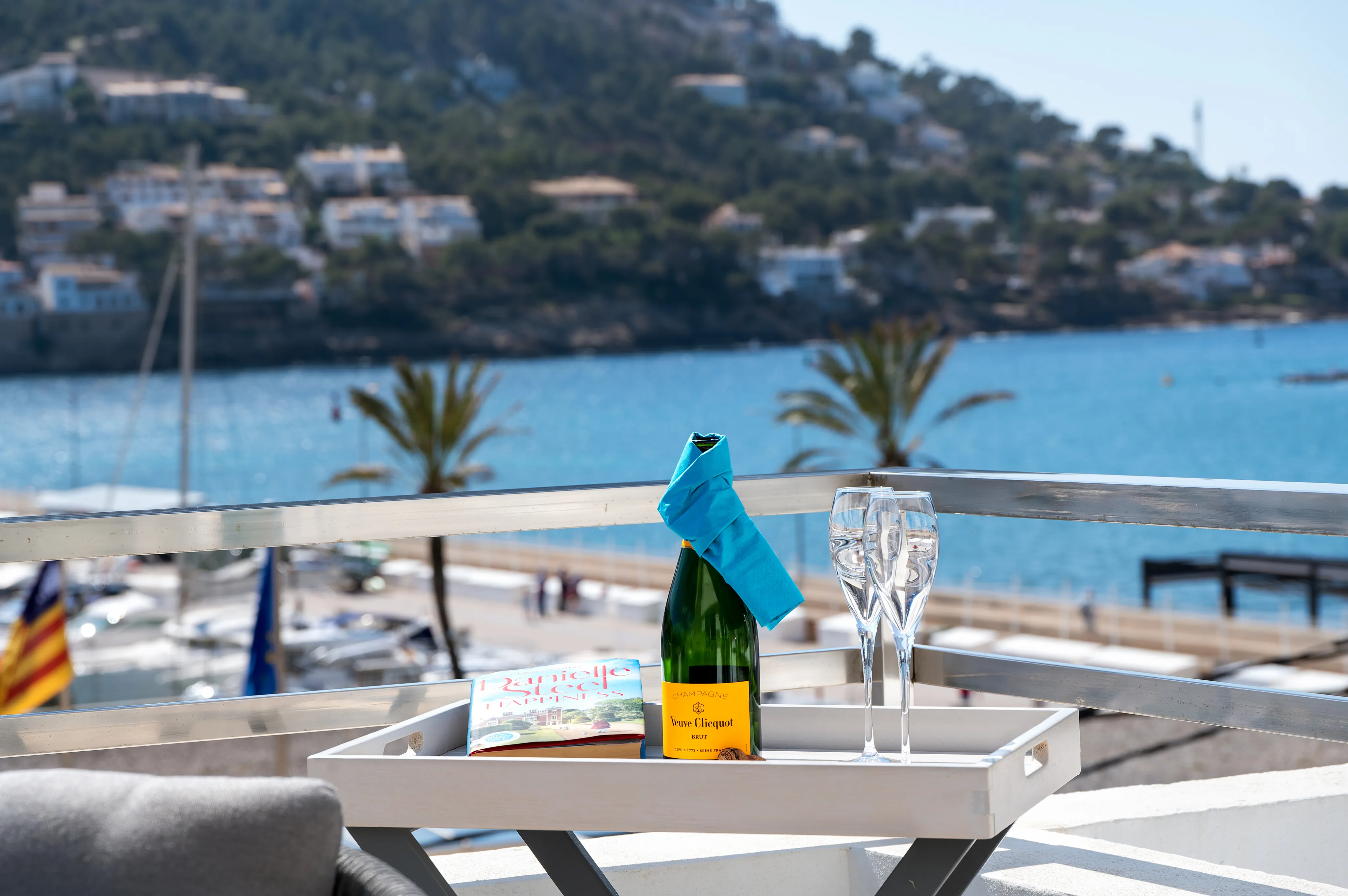 Ático de lujo totalmente reformado con espectaculares vistas al puerto en Port Andratx-14