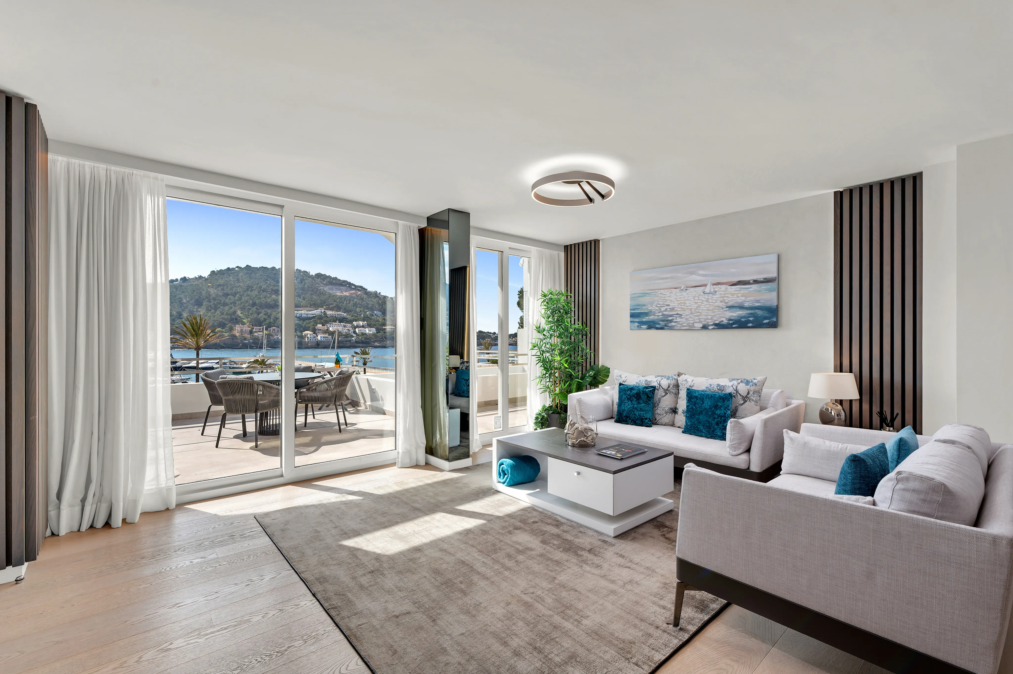 Ático de lujo totalmente reformado con espectaculares vistas al puerto en Port Andratx-2