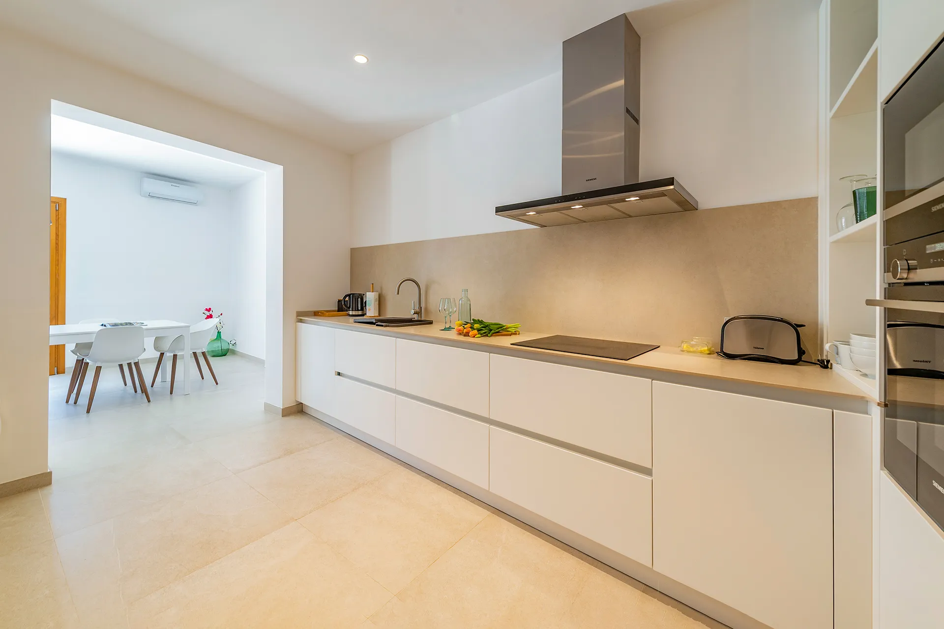 Amplia casa familiar con piscina privada y grandes terrazas en Sa Pobla-5