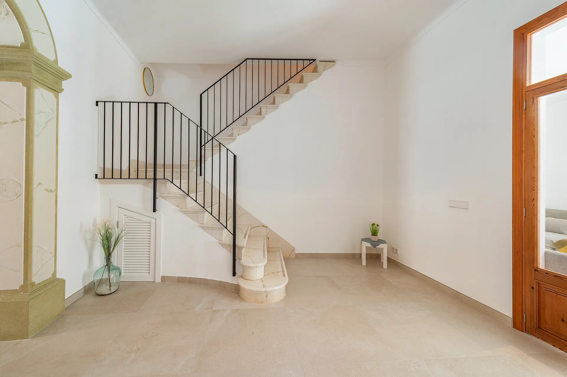 Amplia casa familiar con piscina privada y grandes terrazas en Sa Pobla-3