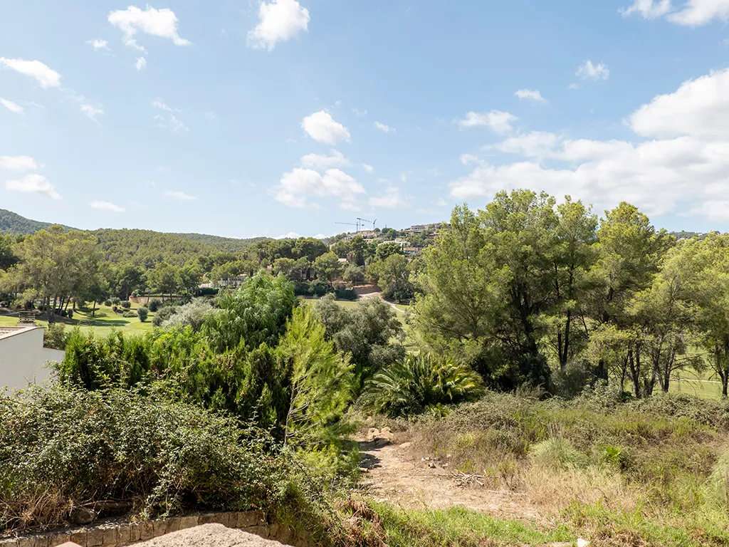 Solar pla al costat del camp de golf de Son Vida-7