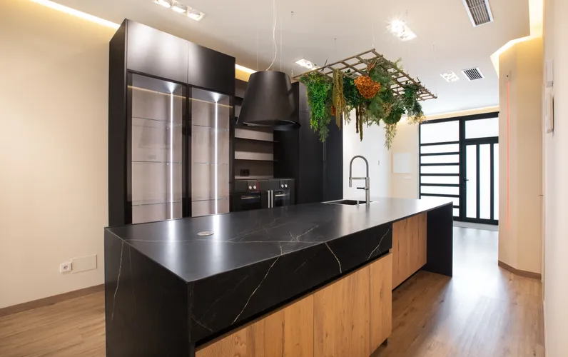 Exklusiv renoviertes Haus mit großem Patio und erstklassiger Qualität