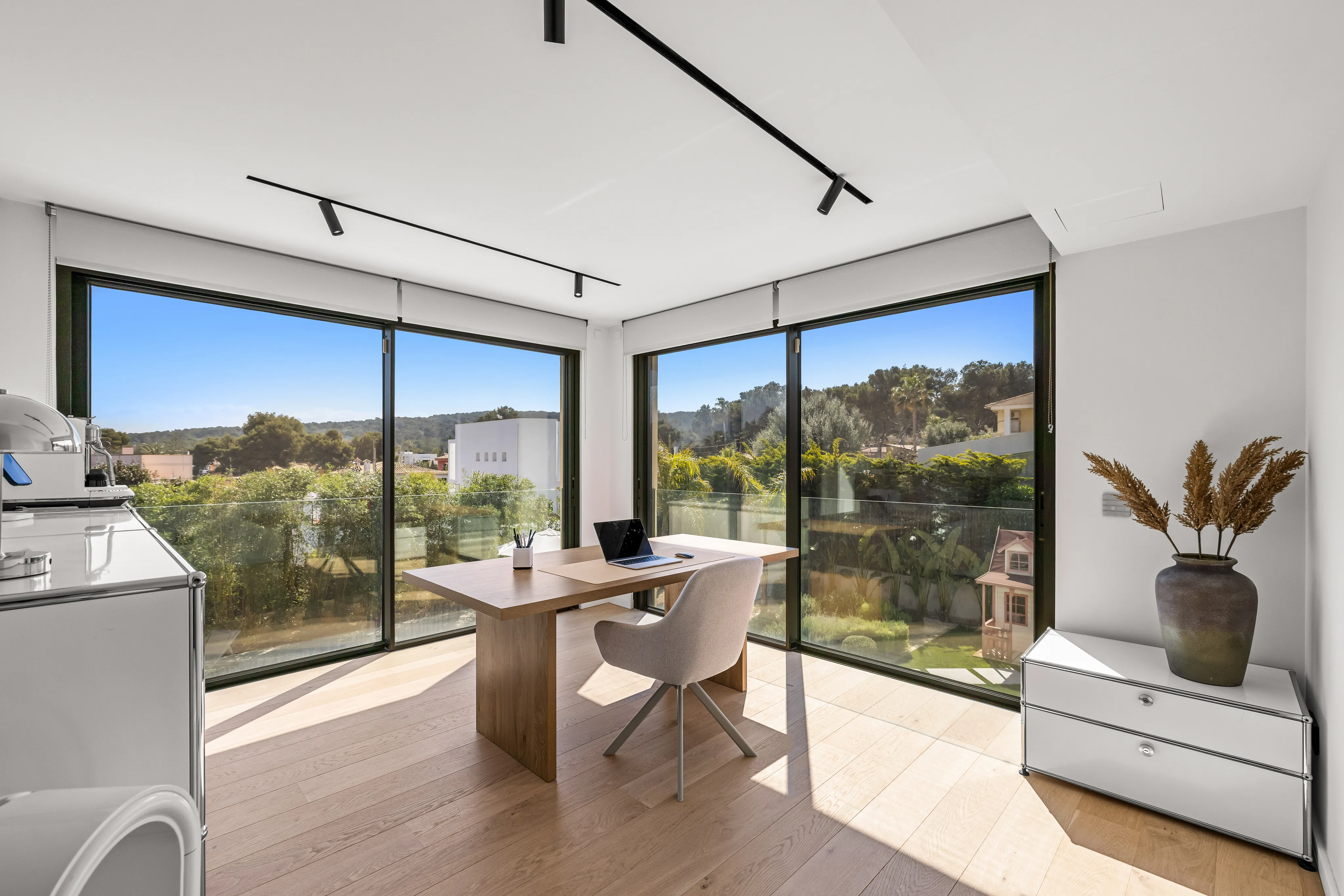 Exclusive villa with the highest level of comfort and a private pool-21