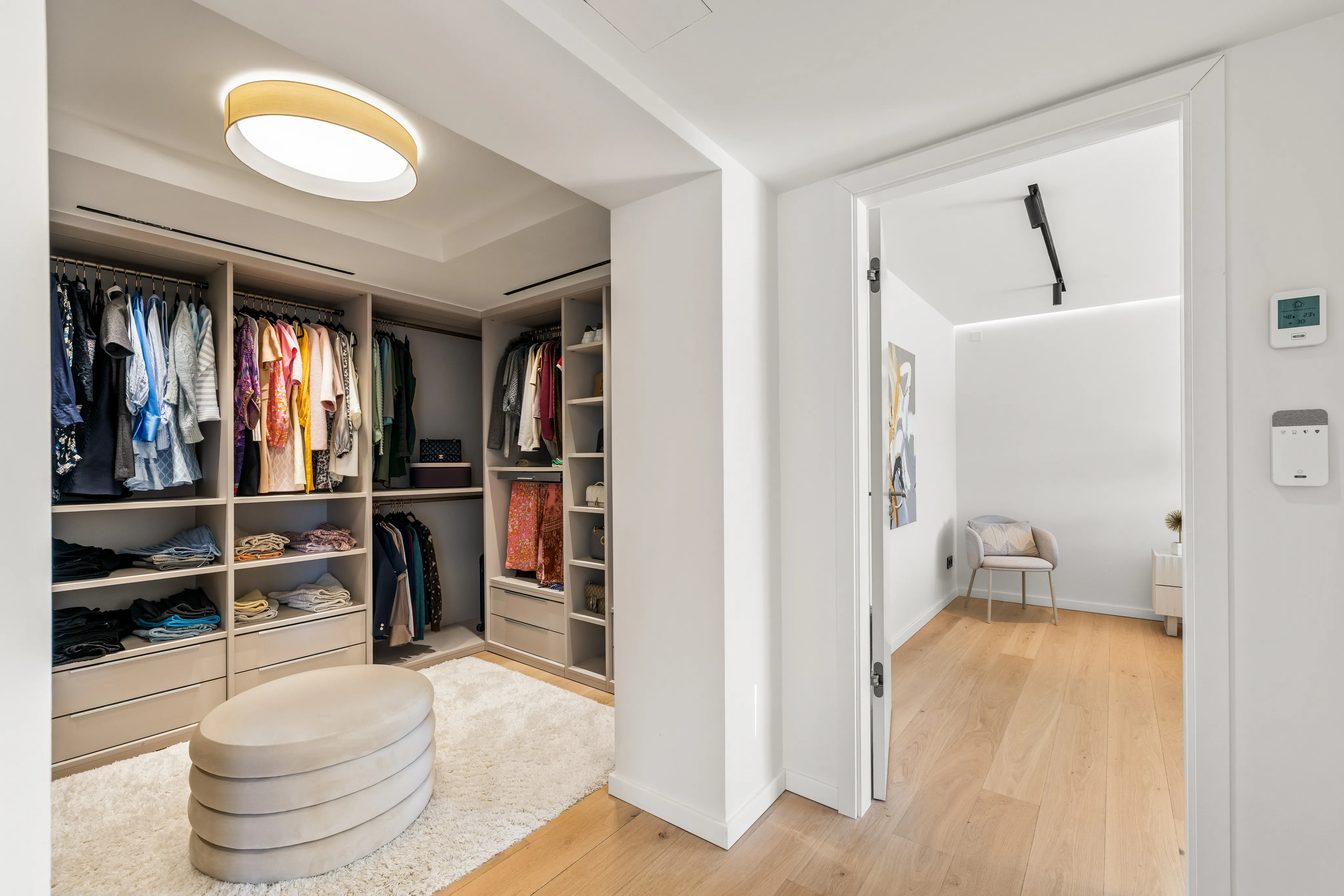 Exclusive villa with the highest level of comfort and a private pool-14