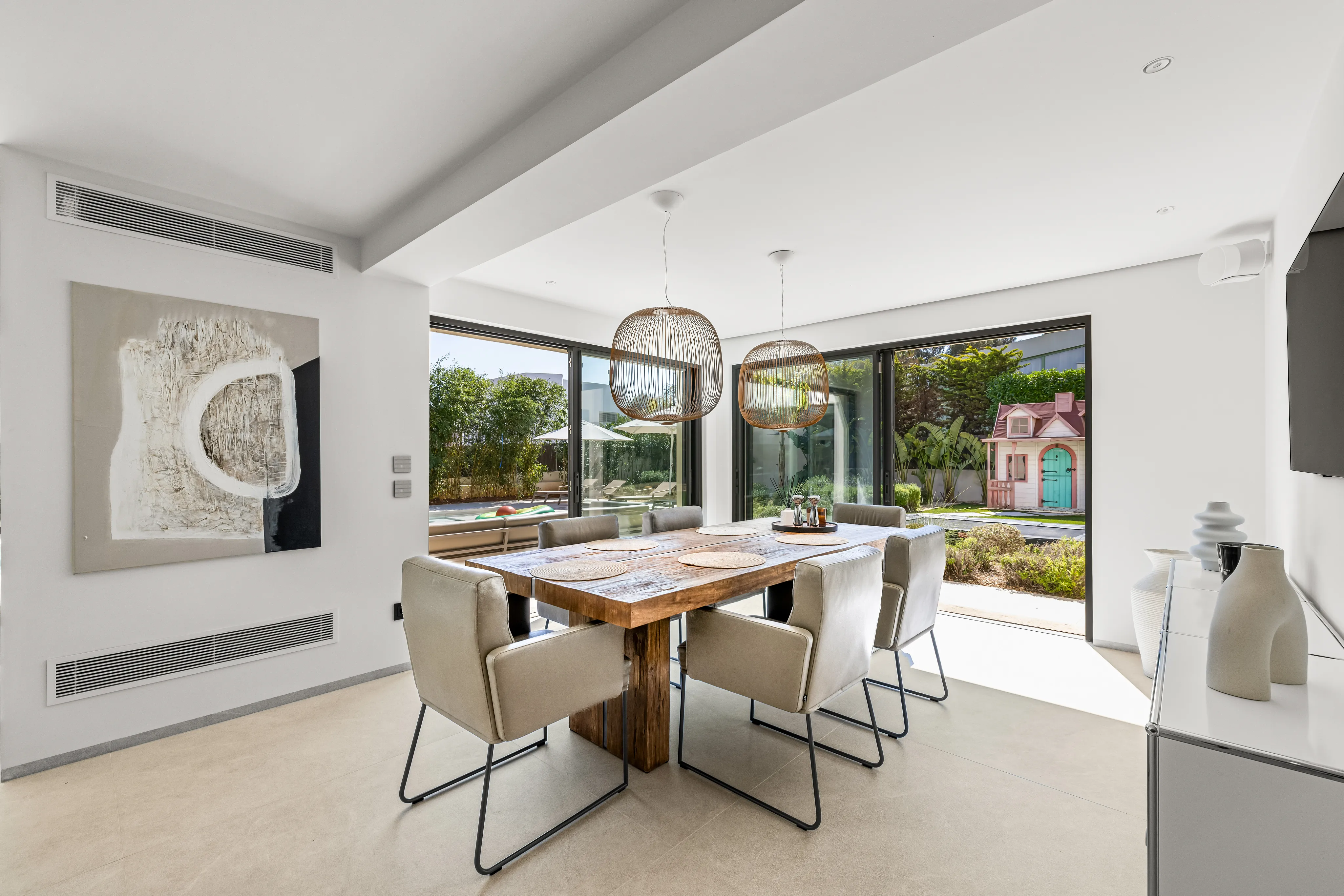 Exclusive villa with the highest level of comfort and a private pool-7