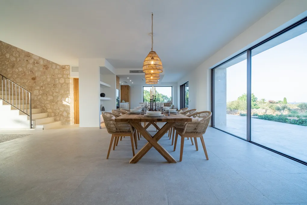 Elegant nybygget finca med havudsigt-7