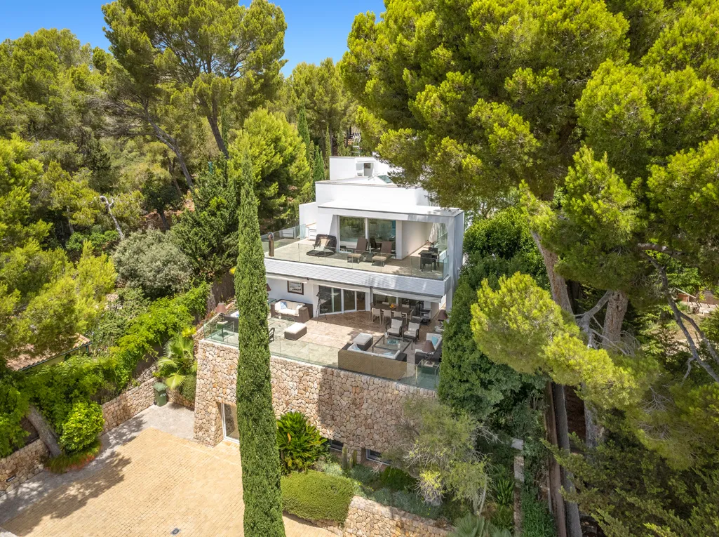 Luksuriøs villa på stranden i Formentor-2