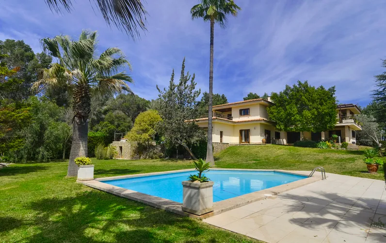 Finca mit schönem Blick nahe Inca