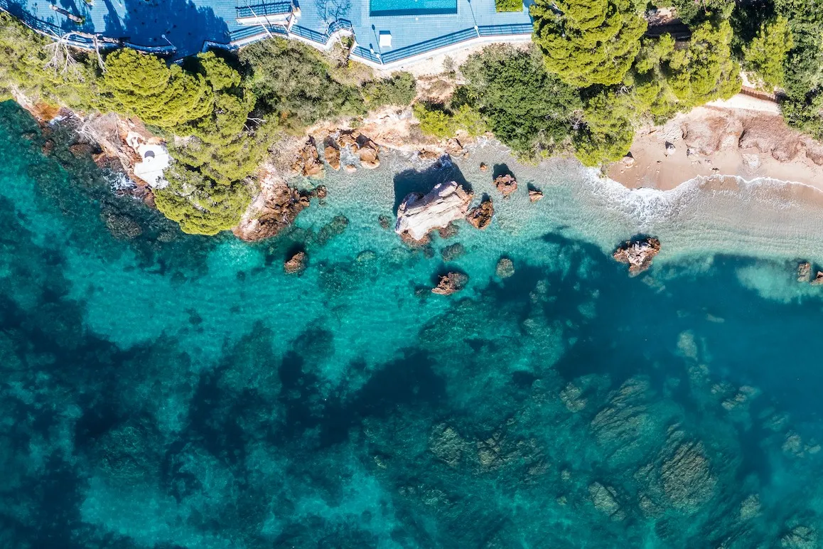 Unique property in first sea line with private sea access-17